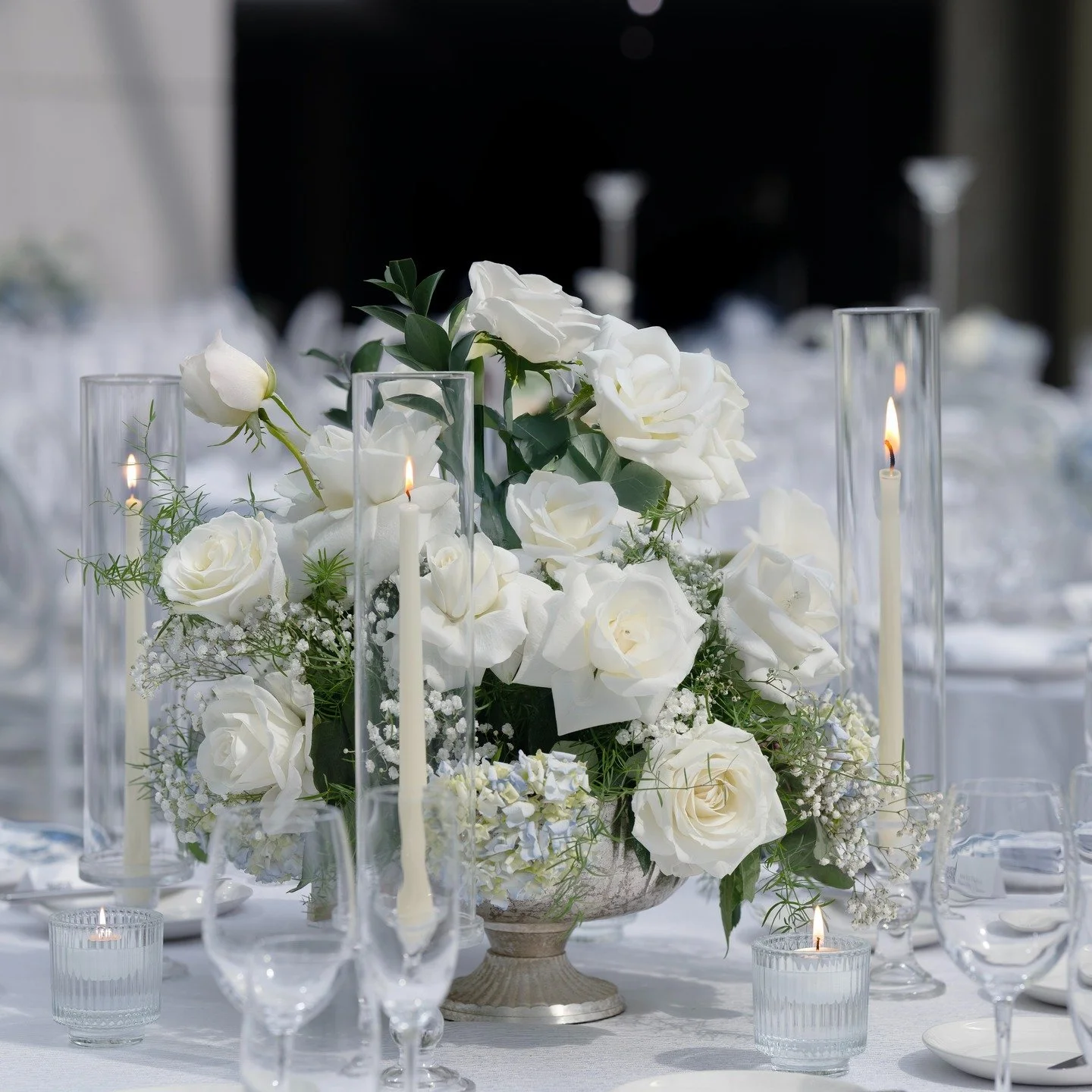 A Dreamy Blend of Flowers &amp; Candlelight
&bull;
&bull;
&bull;
&bull;
&bull;
#wedding #event #eventplanner #weddingdecor #1king #weddingdress #weddingphotography #decor #decoration #dress #banquethall #florist #weddingday #weddinginspo #luxury #ban