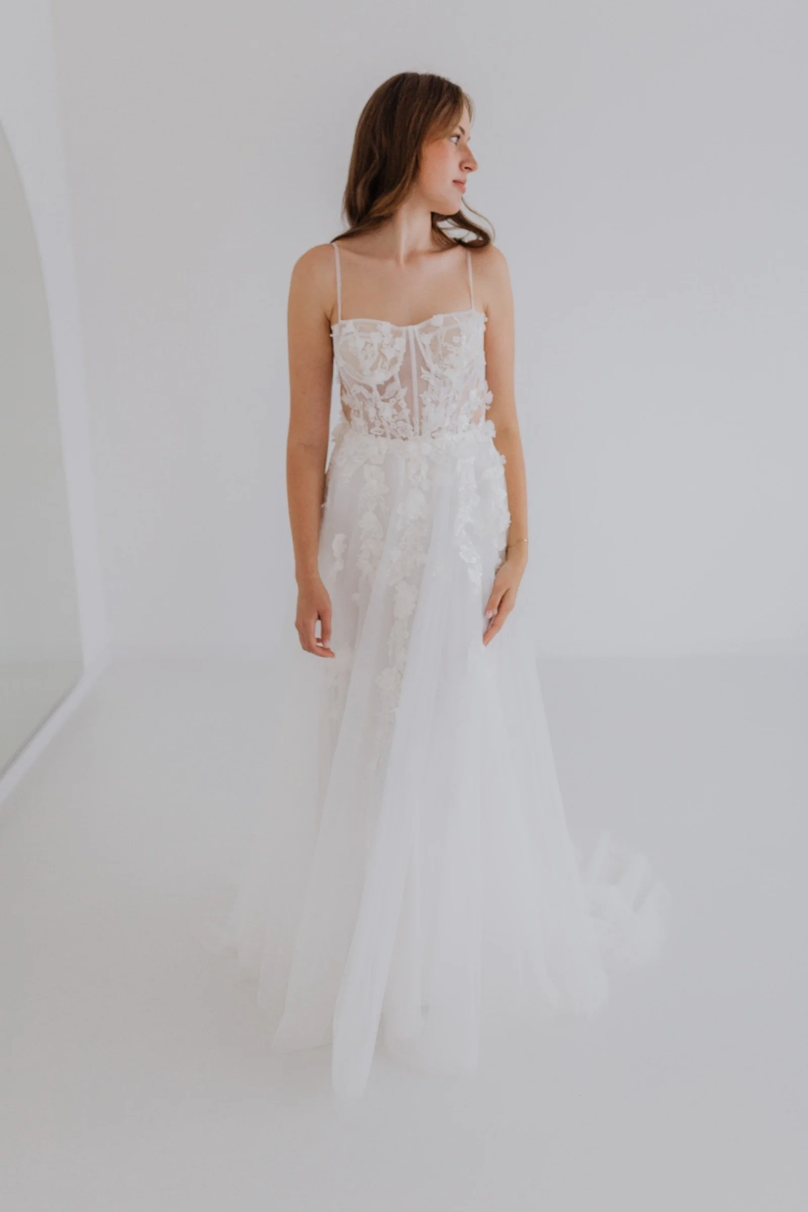 Amy Love-Butterfly-Brautkleid-vorne.jpeg