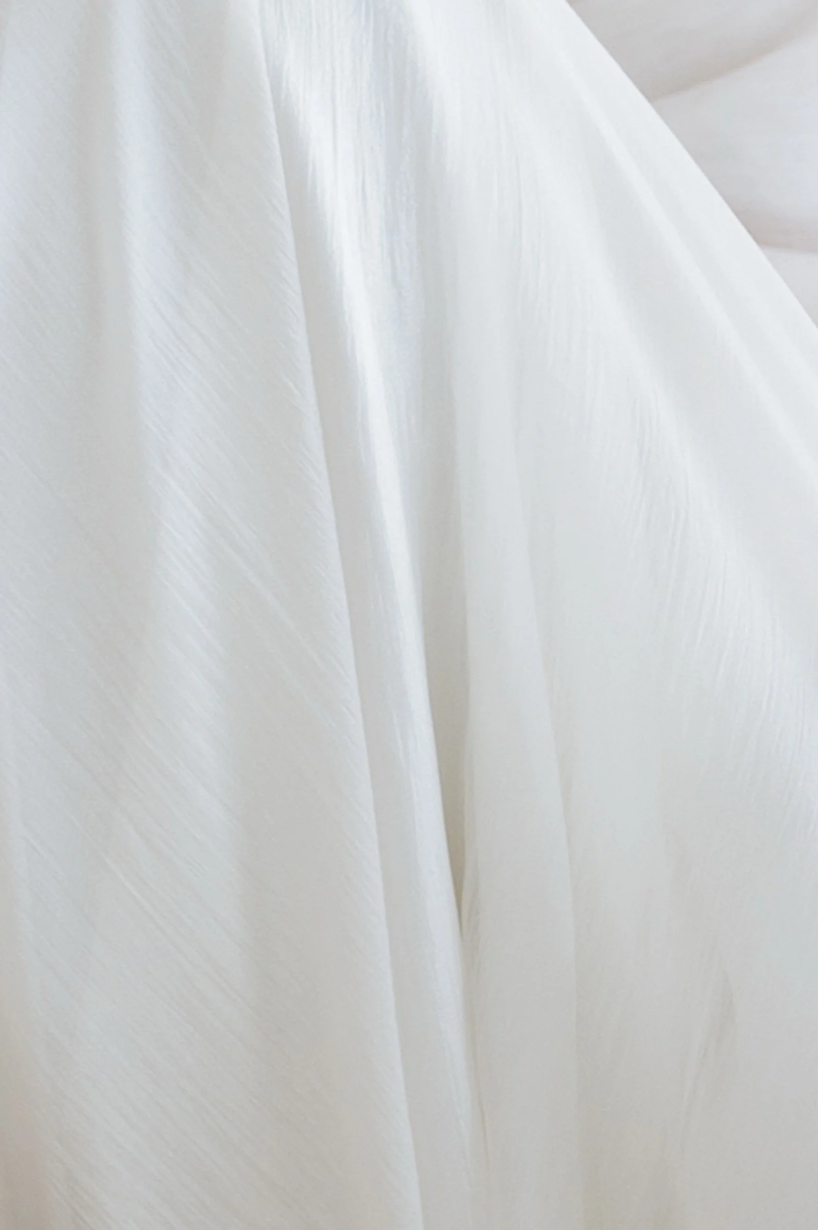 JennyYoo-Noa-Brautkleid-Stoff.jpg