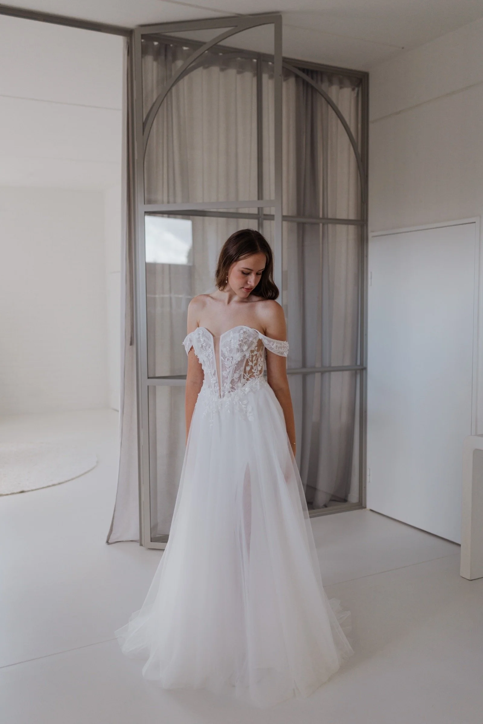 Amy Love-Bentlee-Brautkleid-vorne.jpeg