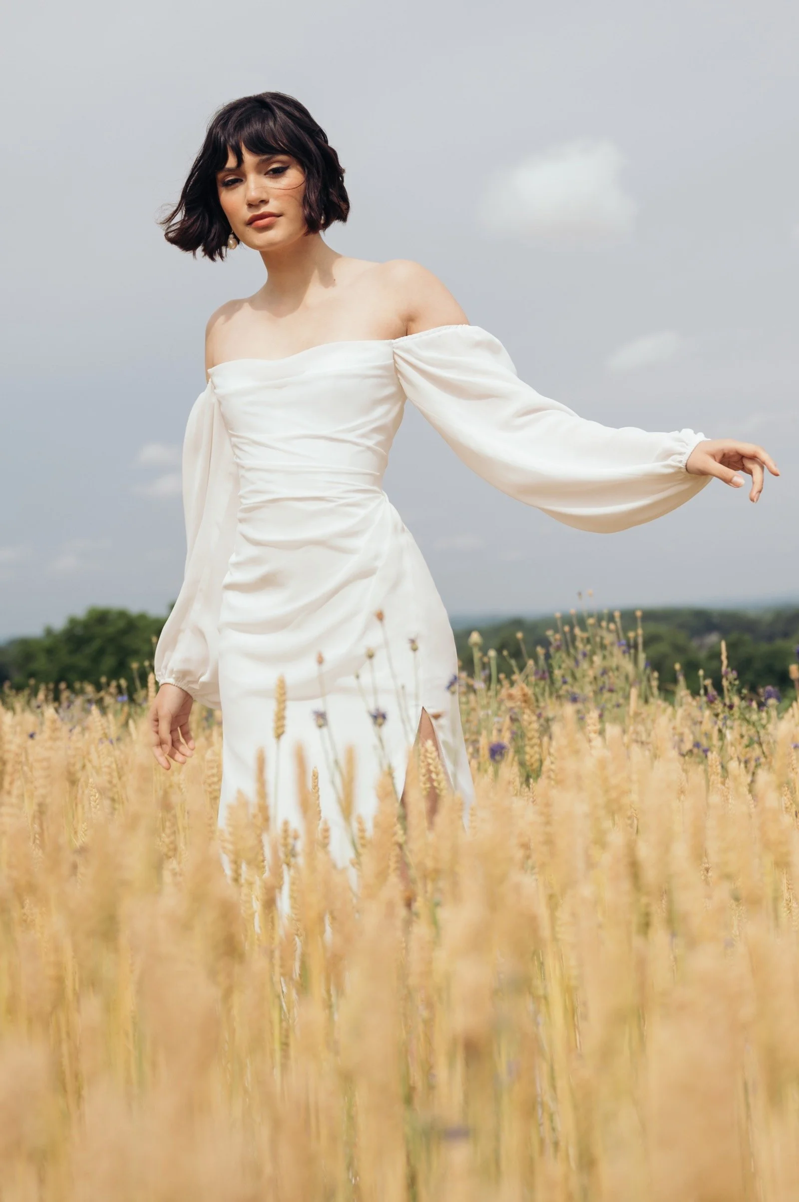 Hope Brautkleid von Jenny Yoo mit zart drapiertem Oberteil und natürlicher Taillennaht