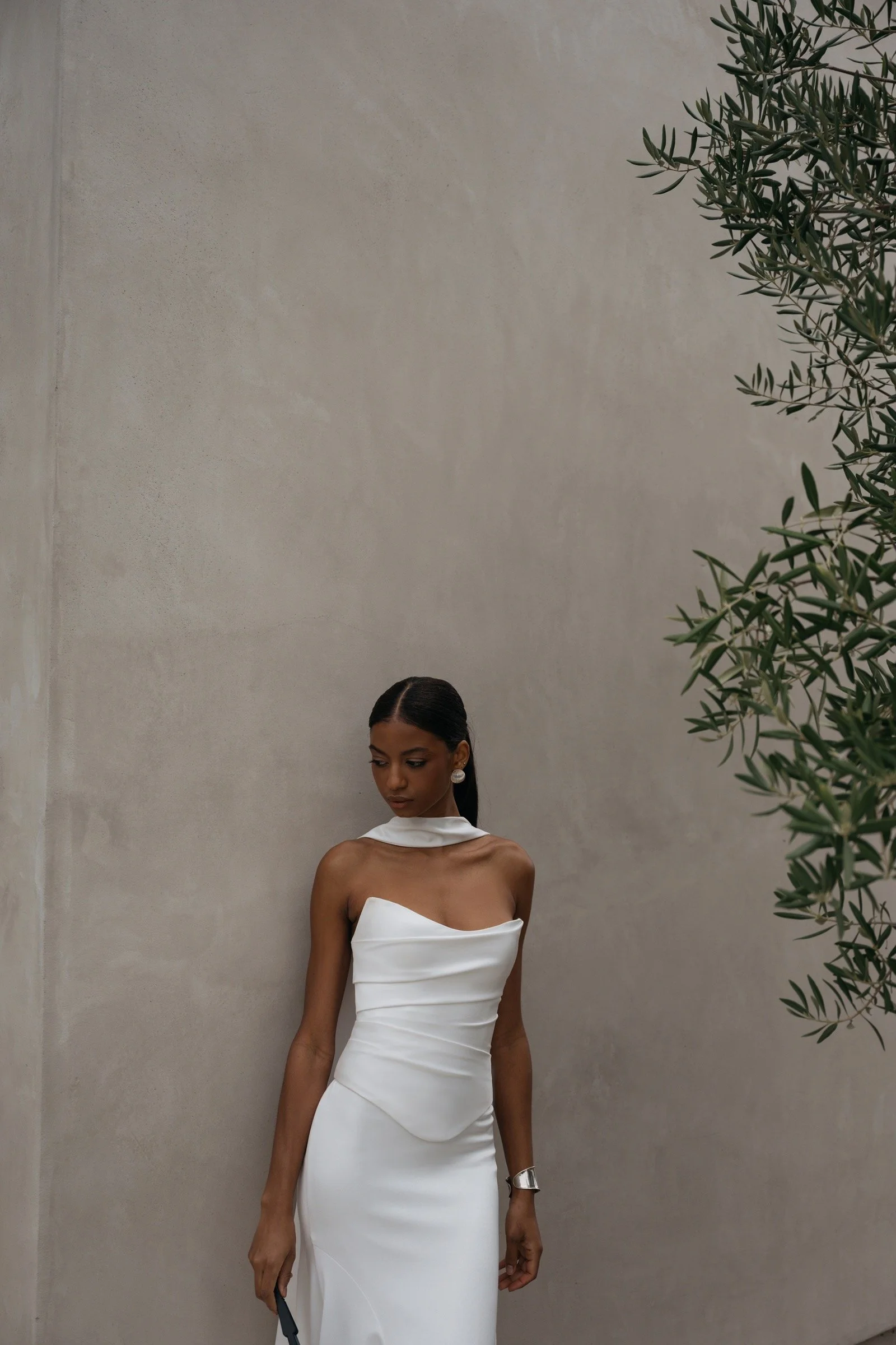Alora Brautkleid von Jenny Yoo mit drapiertem Korsett-Oberteil und rundem Dekolleté