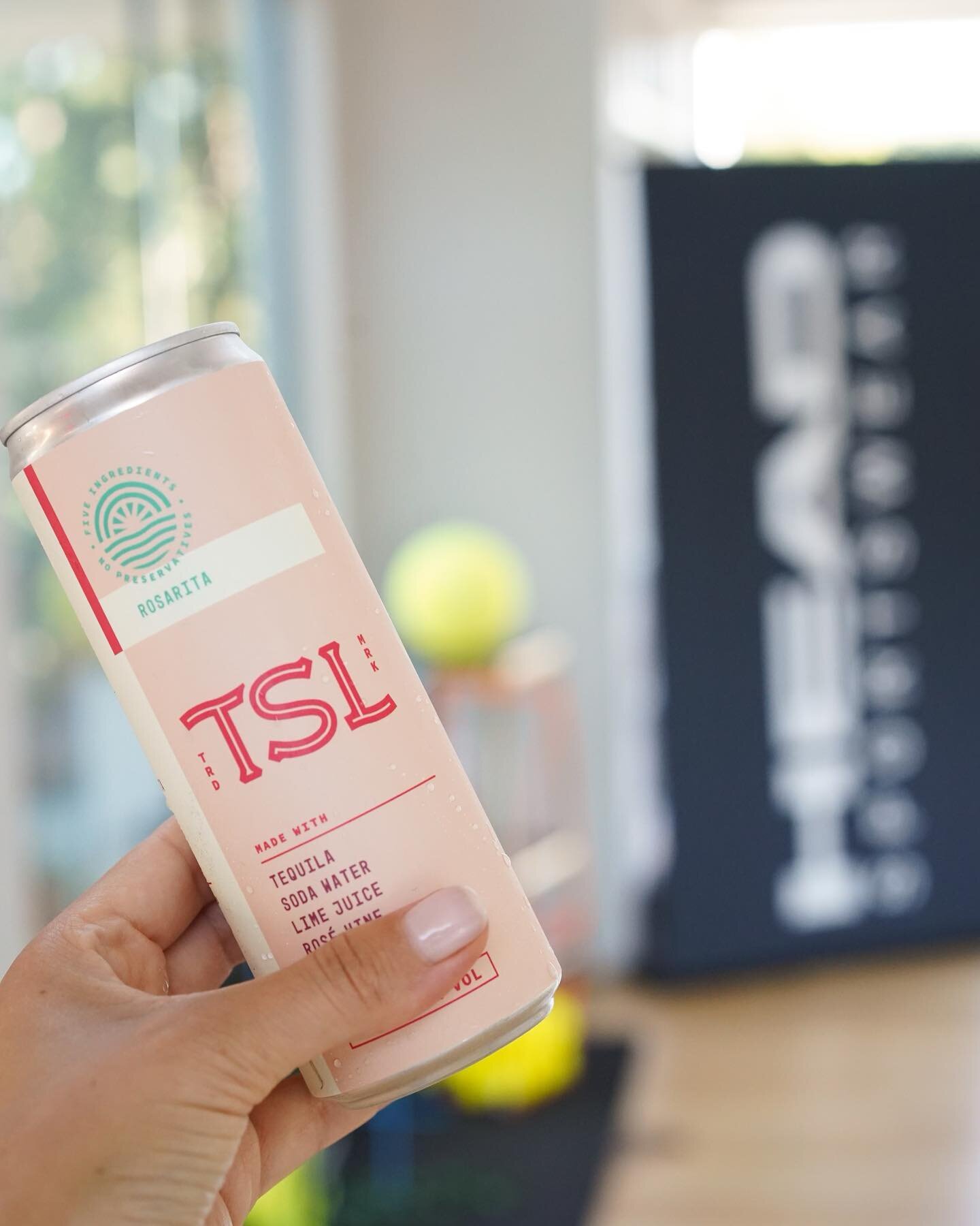 Quick drop from the @bandier and @headsportswear event in LA this week! Such a huge day for @drinktsl - THANK YOU!
.
.
.
.
.
#usopen #head #djokovic #alcaraz #tsl #tequila #soda #lime #rosarita #anywhereyoucan #tennis #pickleball #fashion #summer