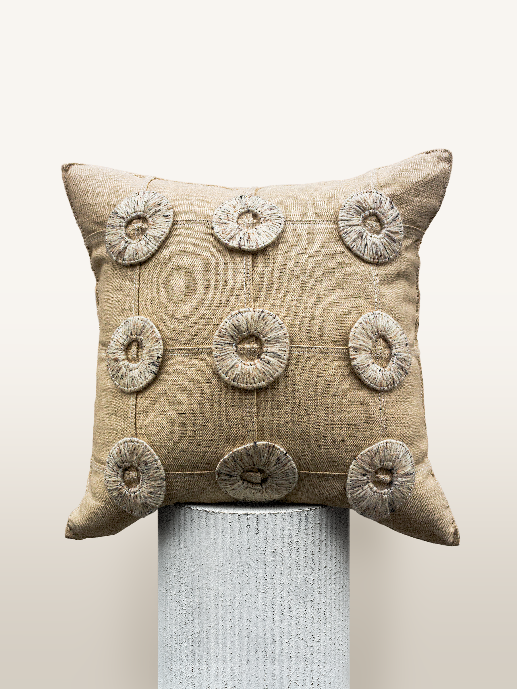 RingCushion-Backdrop.png