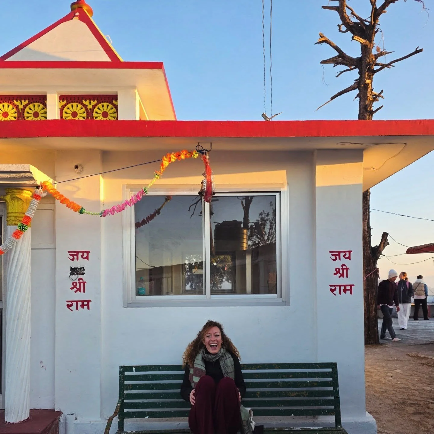 Magic Rishikesh - Part II ☆ Kunjapuri Temple 🛕🇮🇳🪷🕉🤍🌄🐚🌙🔱🐒
&bull;
&bull;
&bull;
#rishikesh #kunjapuri #temple #sunrise #himalayas