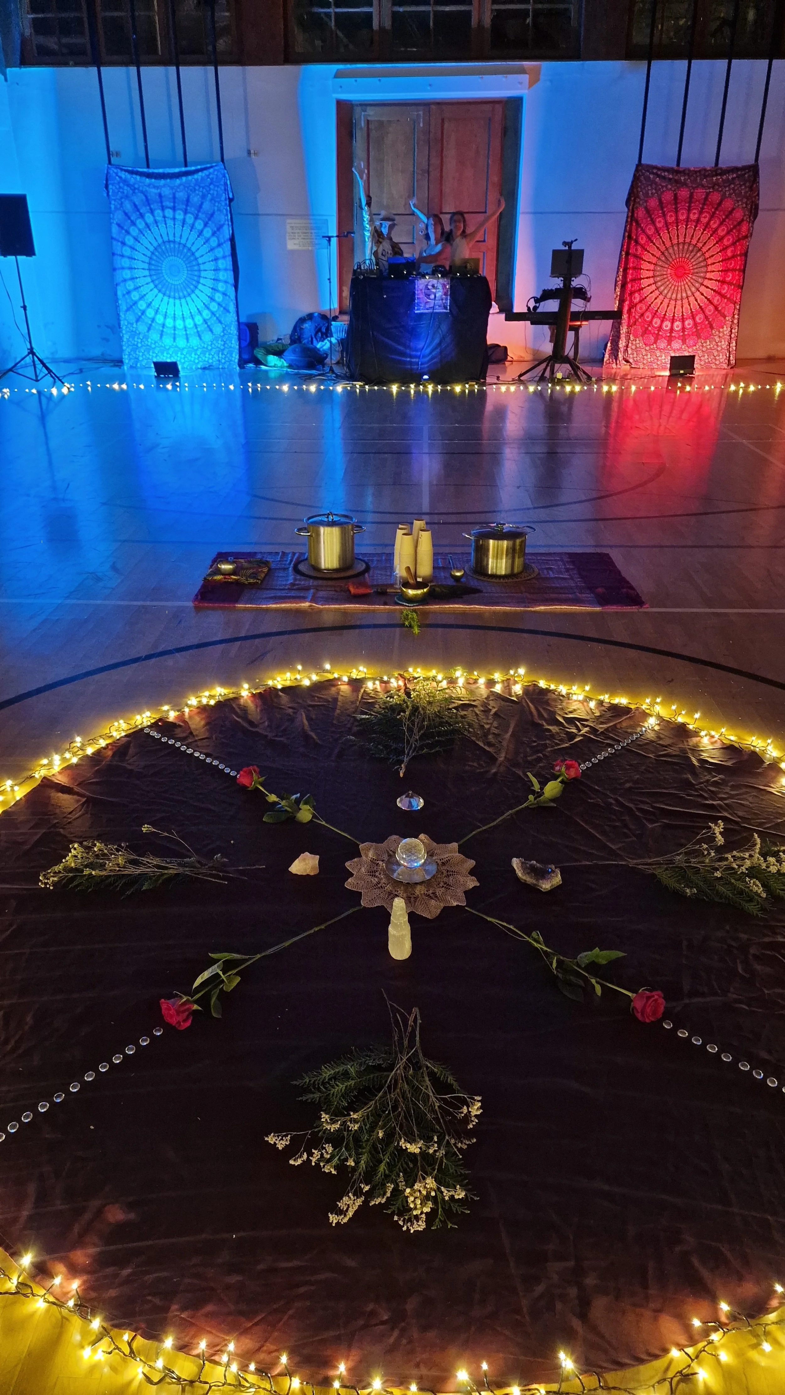 Cosmic Fridays danse.jpg