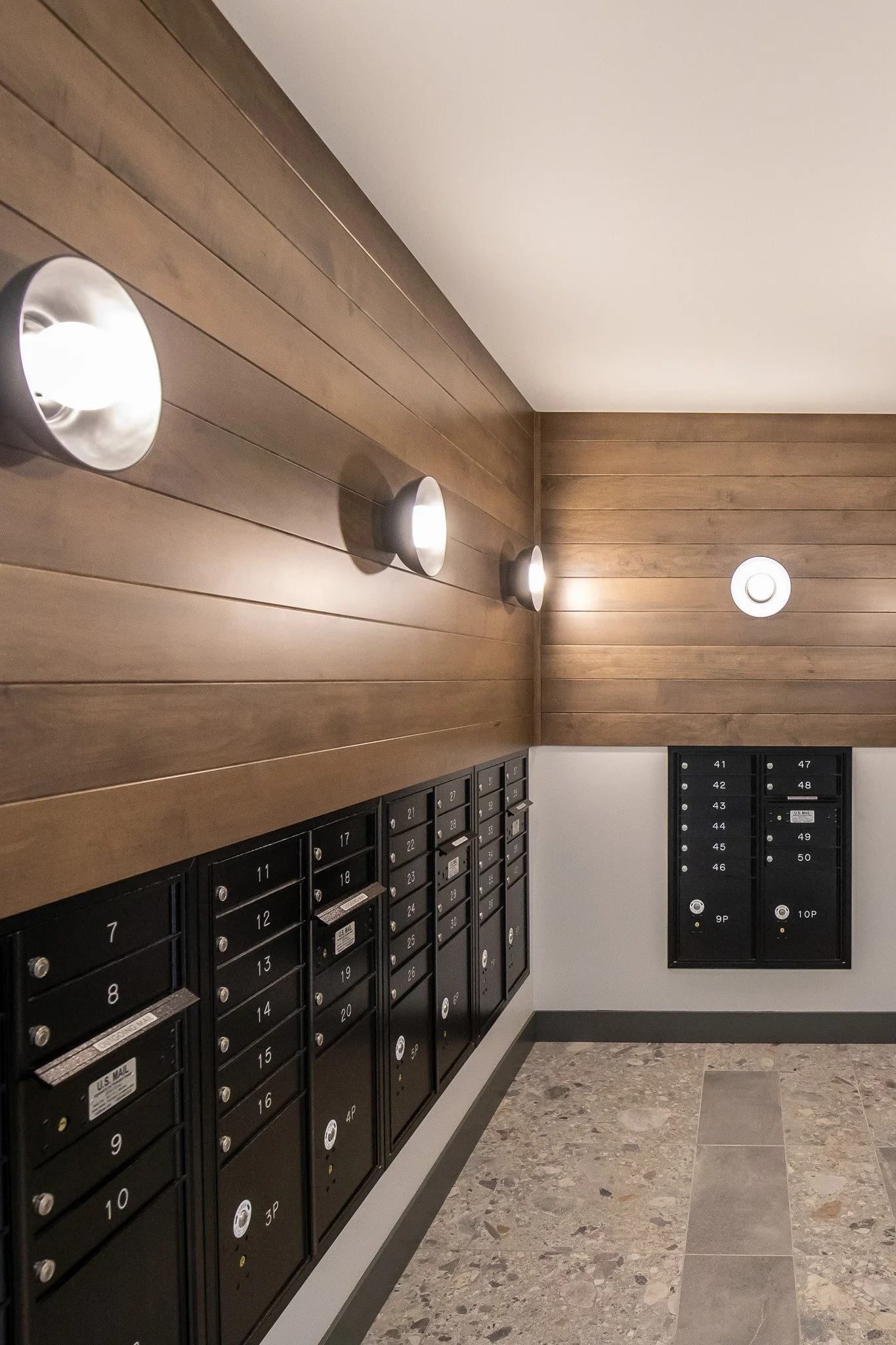 Milwaukee Multifamily Amenities Eleni Interiors.jpg