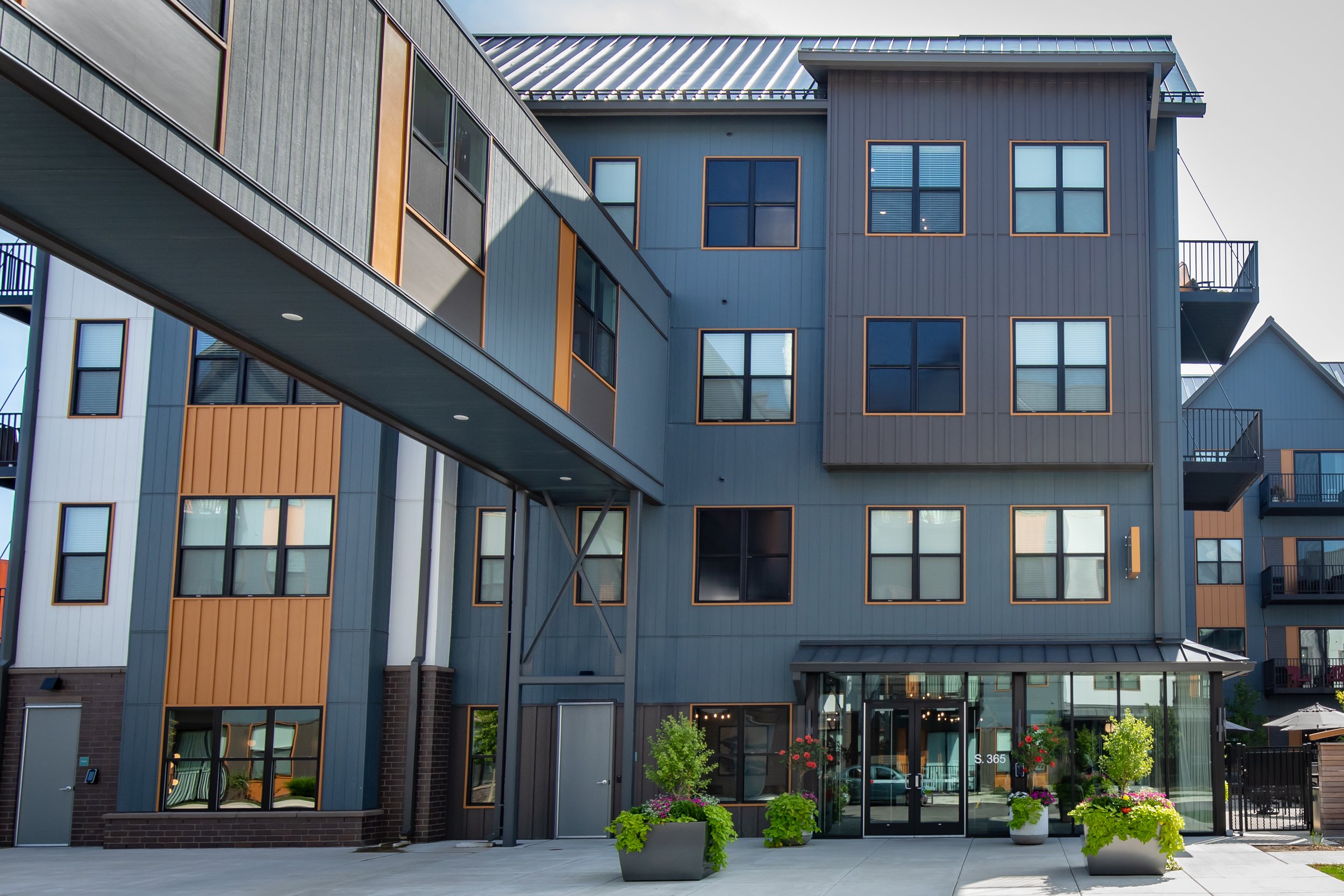 eleni multifamily interior design.jpg