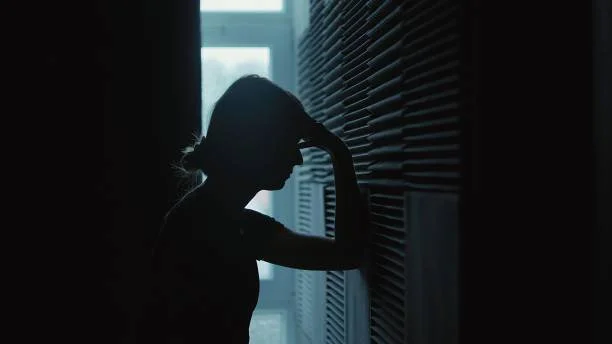Why You Still Feel Stuck: How EMDR Helps You Process What Talk Therapy Can’t