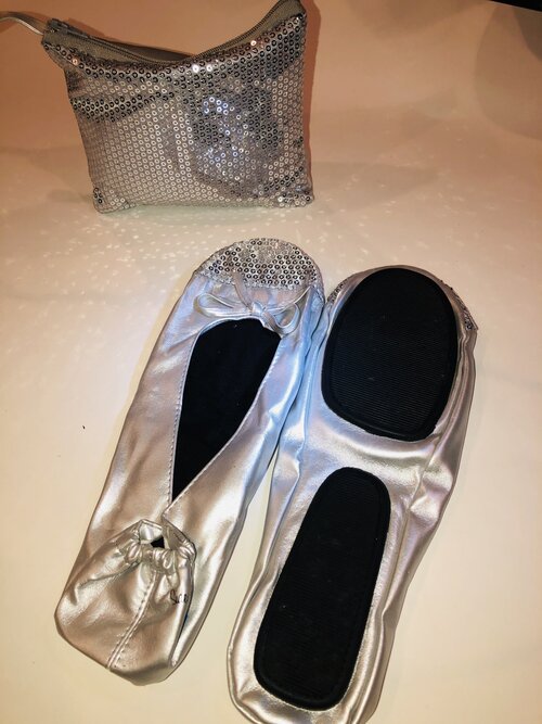 Sequin+toe+silver+2.jpg