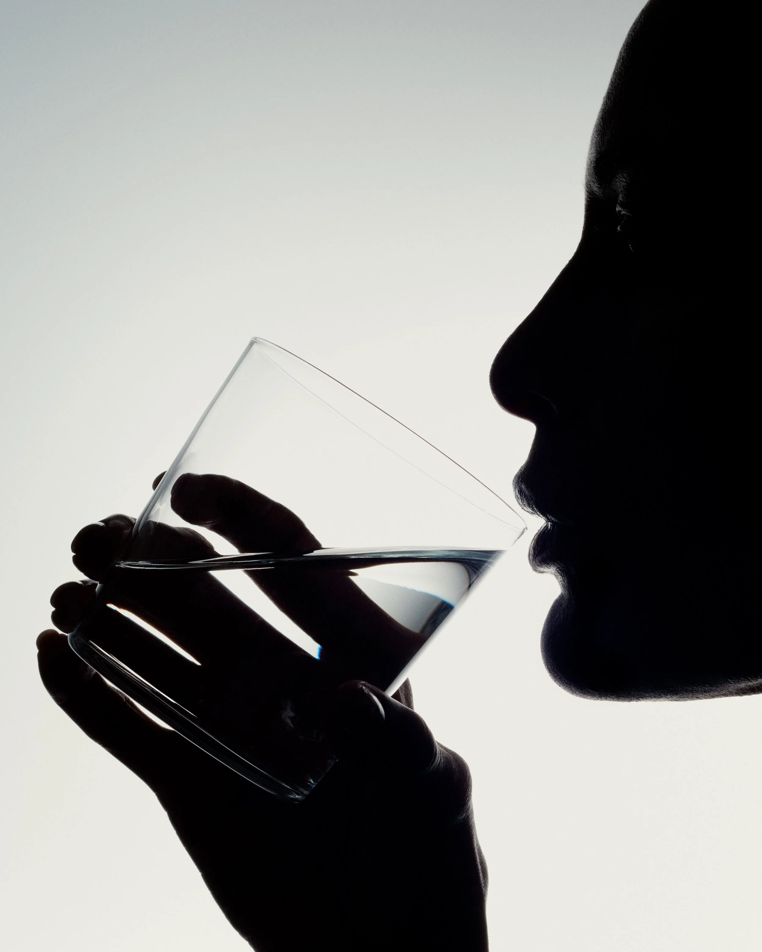260527_Timeline_S42_DrinkingFromGlass_1618-FINAL.jpg
