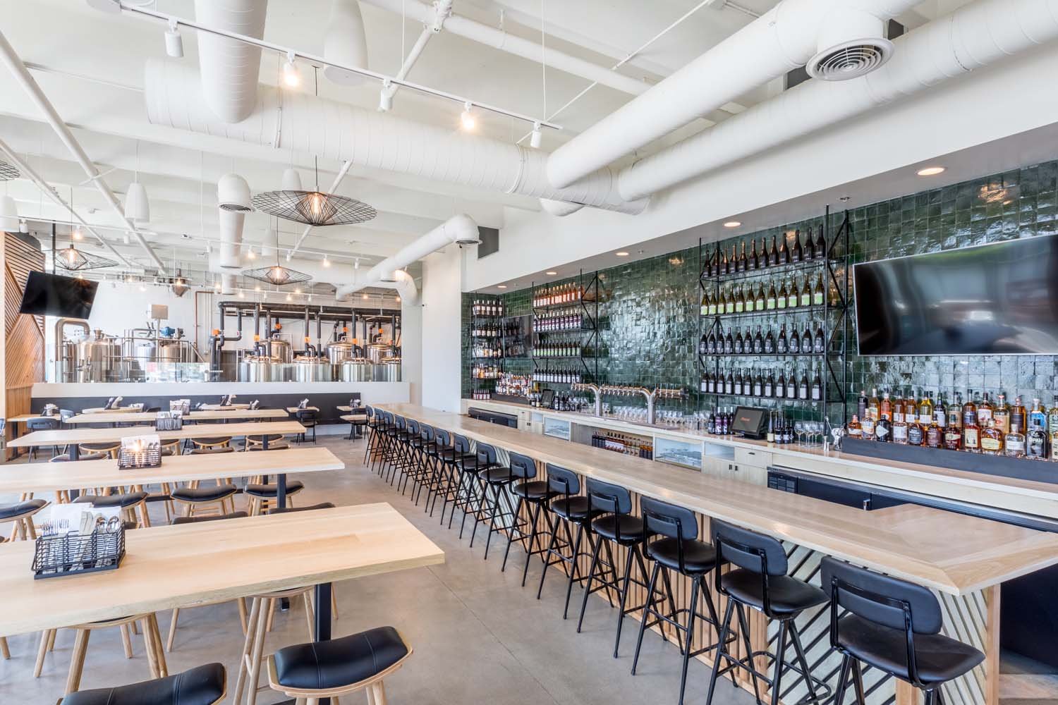 la brea dining like rendering wide angle.jpg