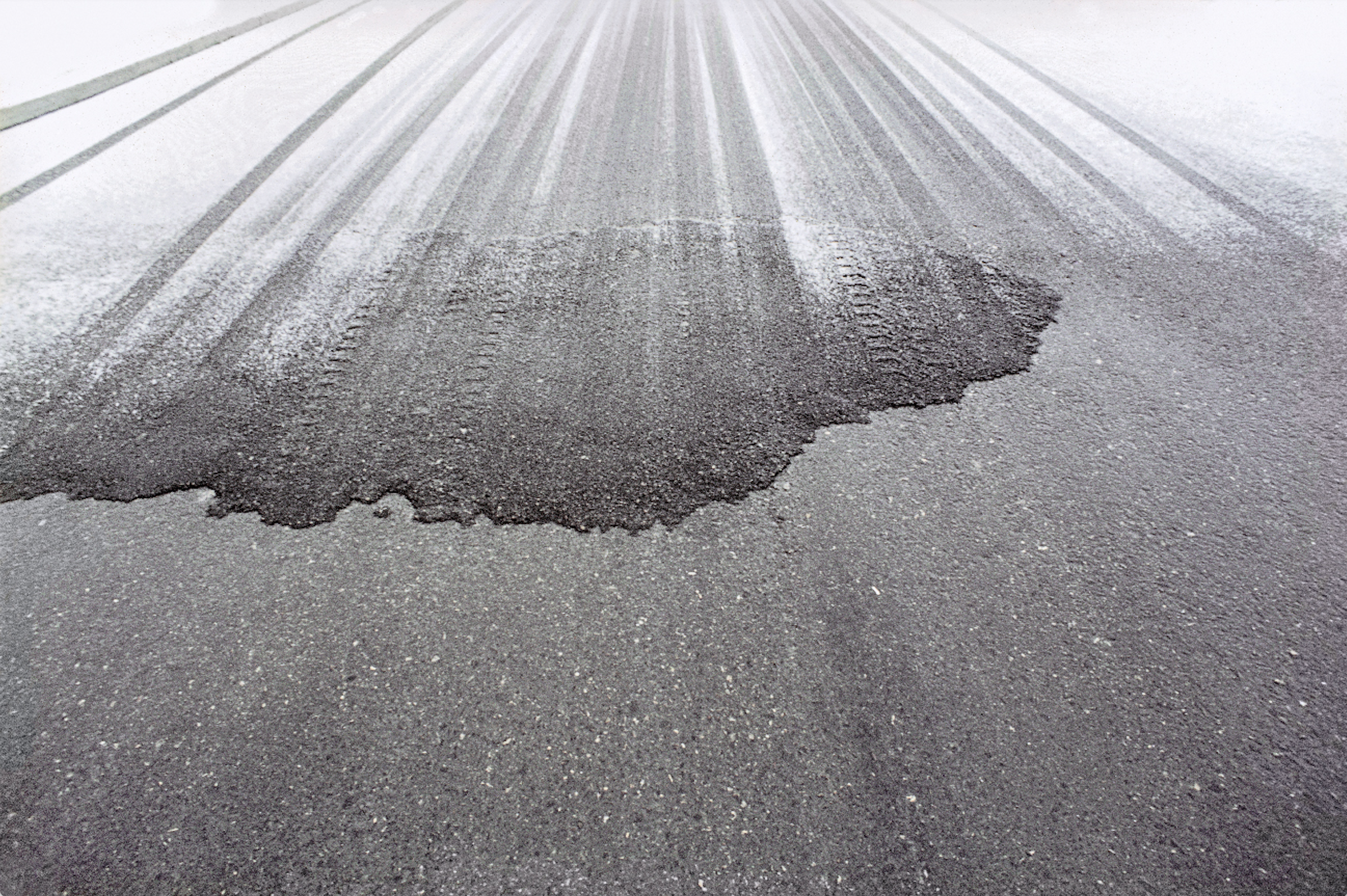 FRANCO FONTANA© TRACCE 1970.png