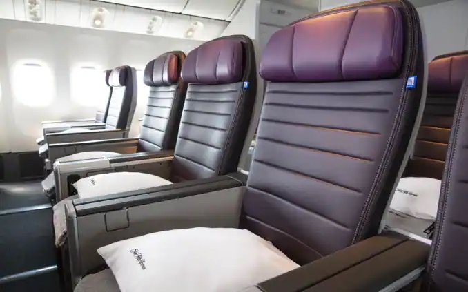 How to upgrade your United seat with miles