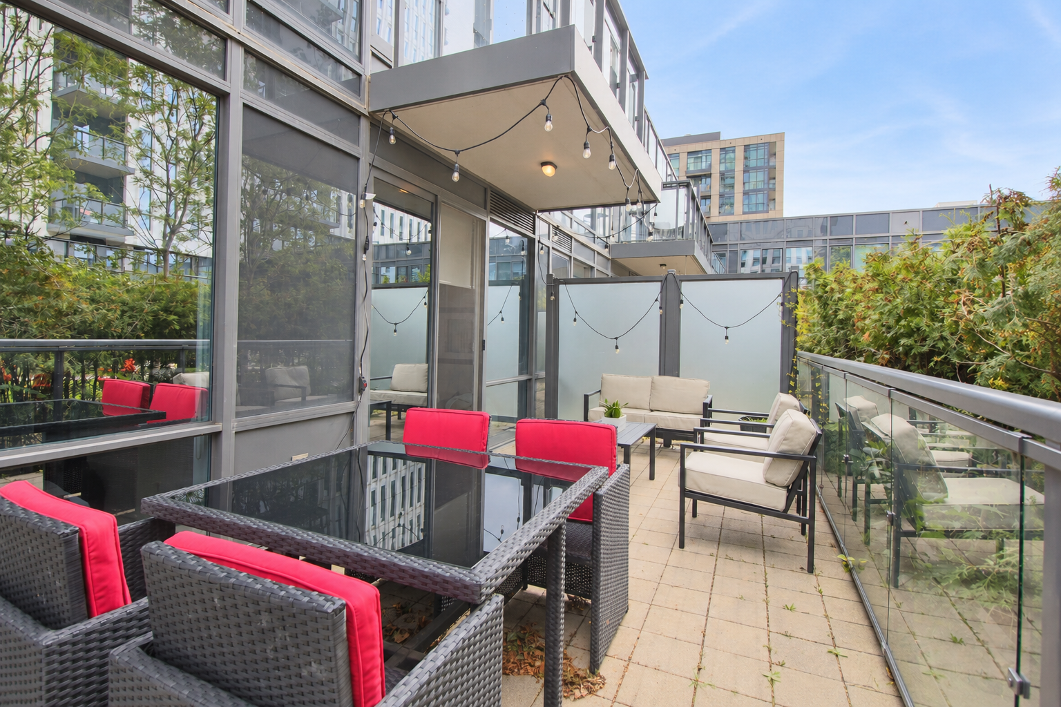408-55 Regent Park - Balcony 1.png