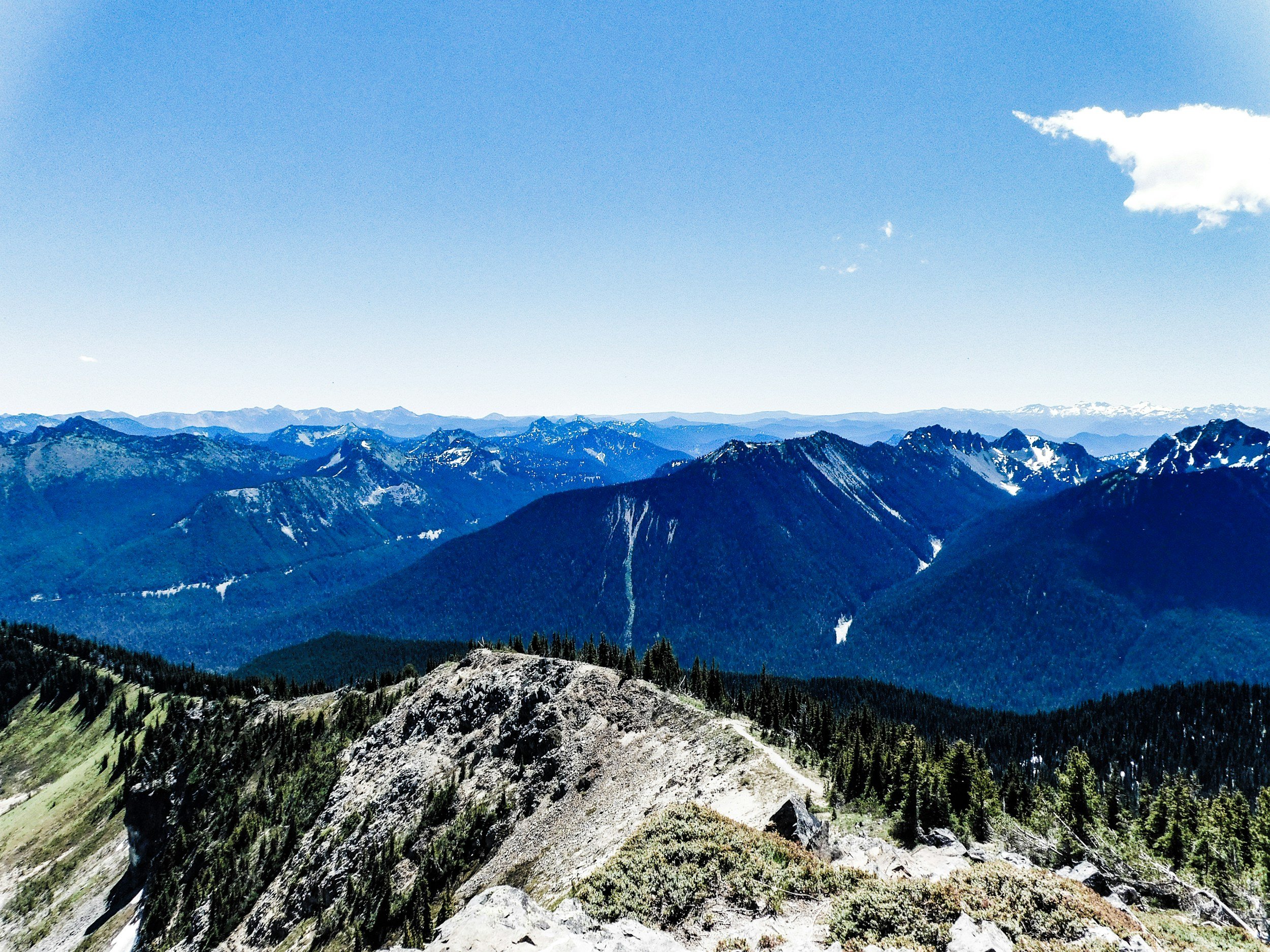 Best Hotels Near National Parks in Colorado (By Park & Budget)