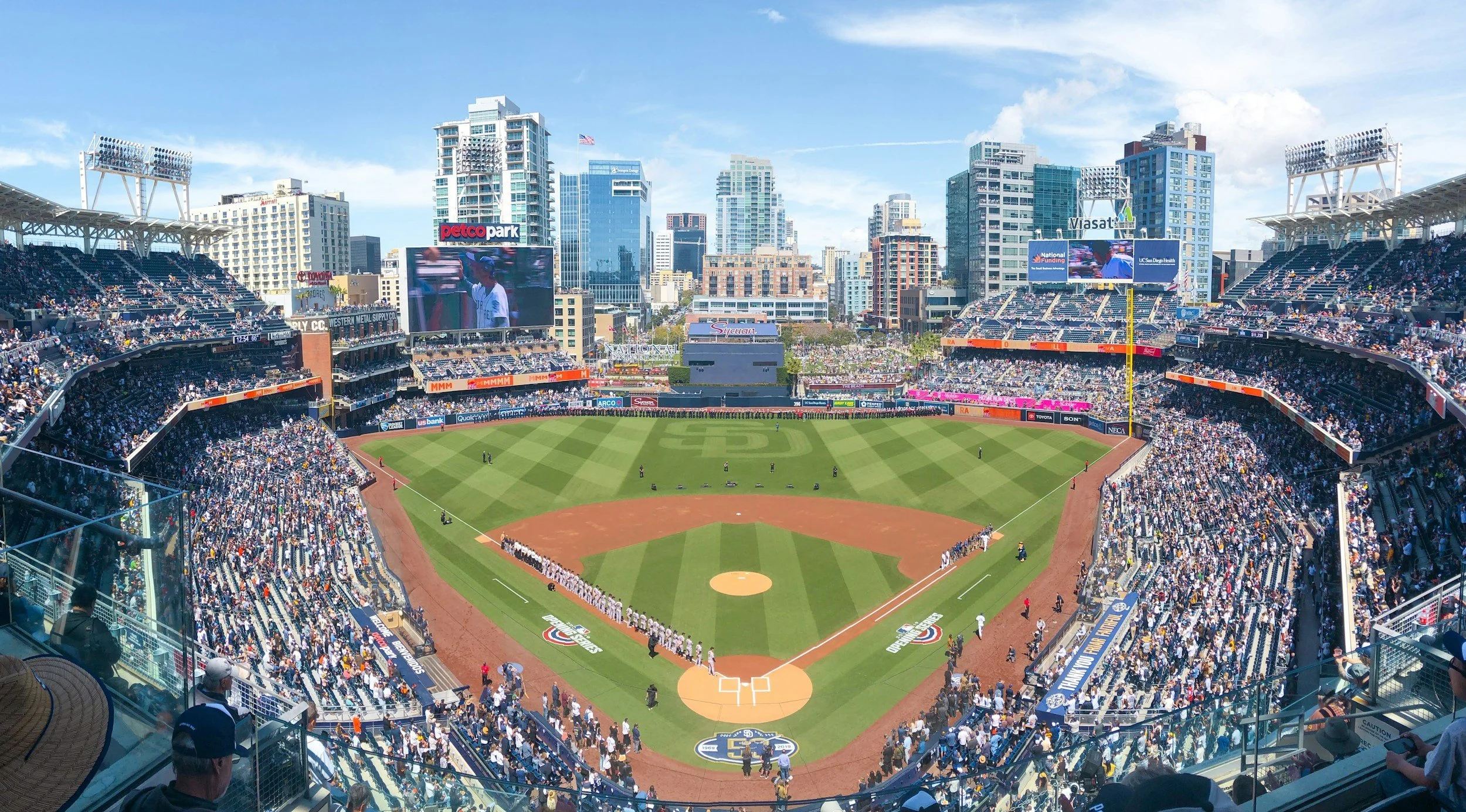 Best Hotels Near Petco Park in San Diego