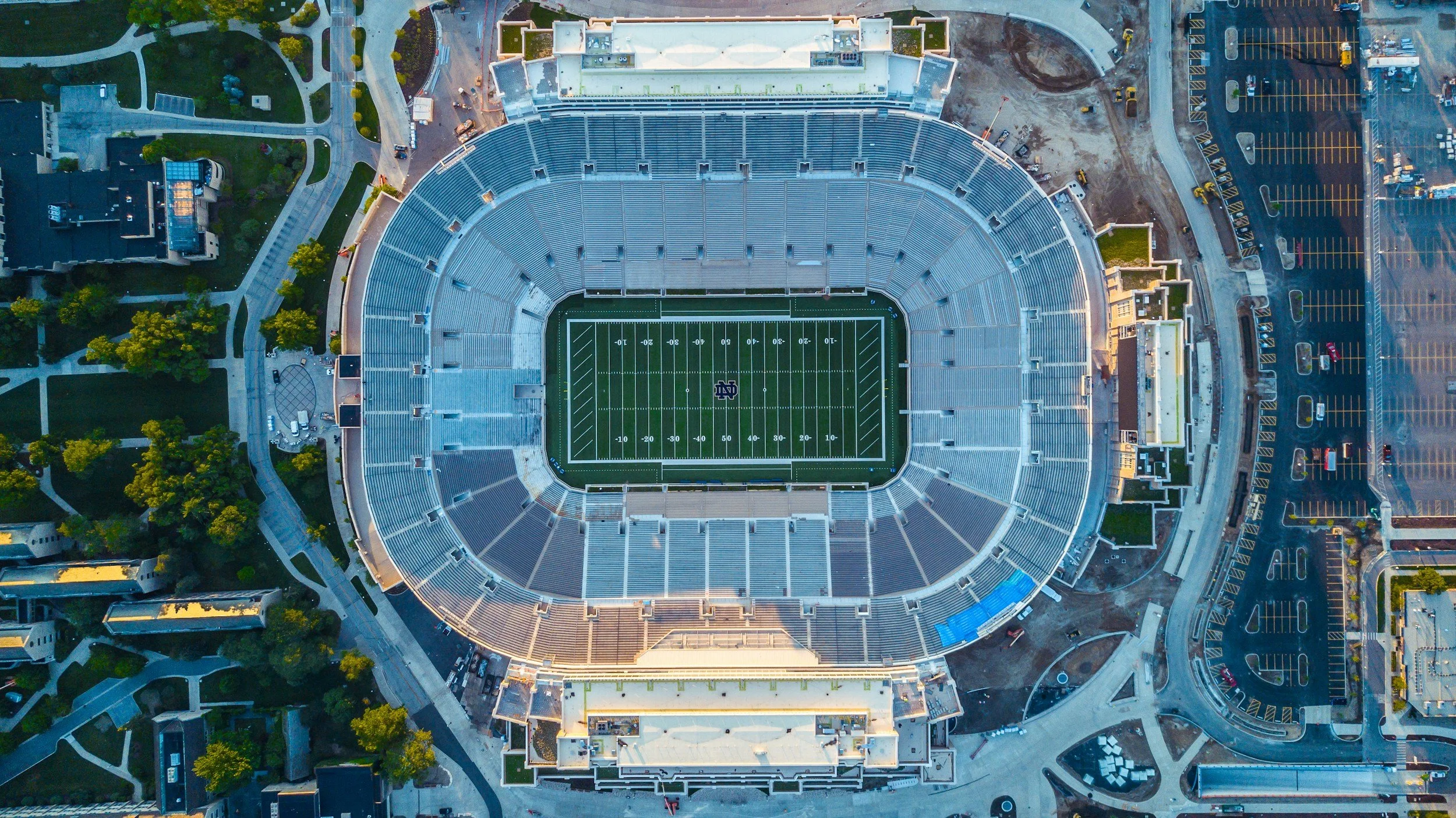 Best Hotels Near Notre Dame Stadium for a Football Weekend in South Bend