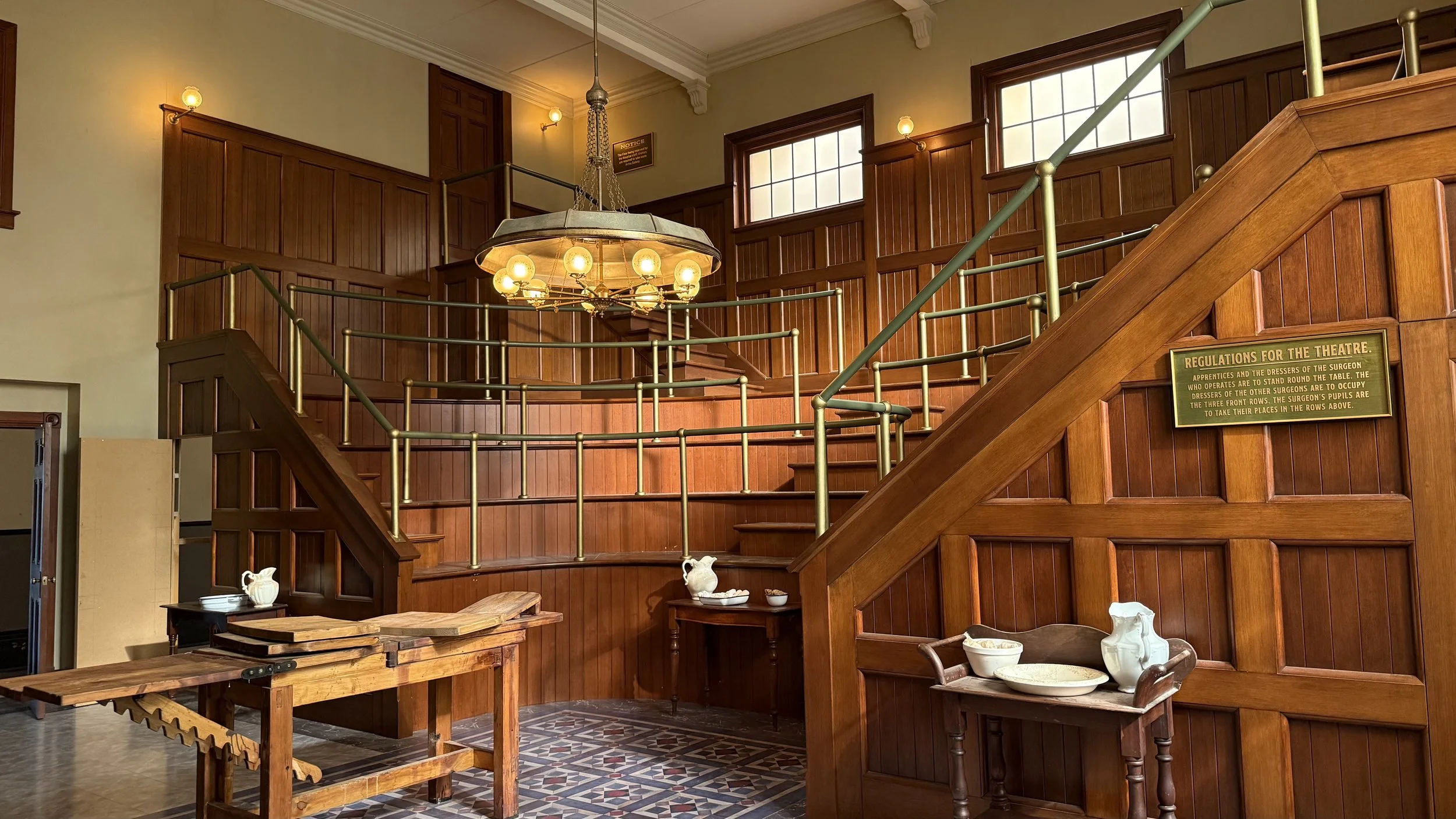 Hospital_Operating Theatre 02.jpeg