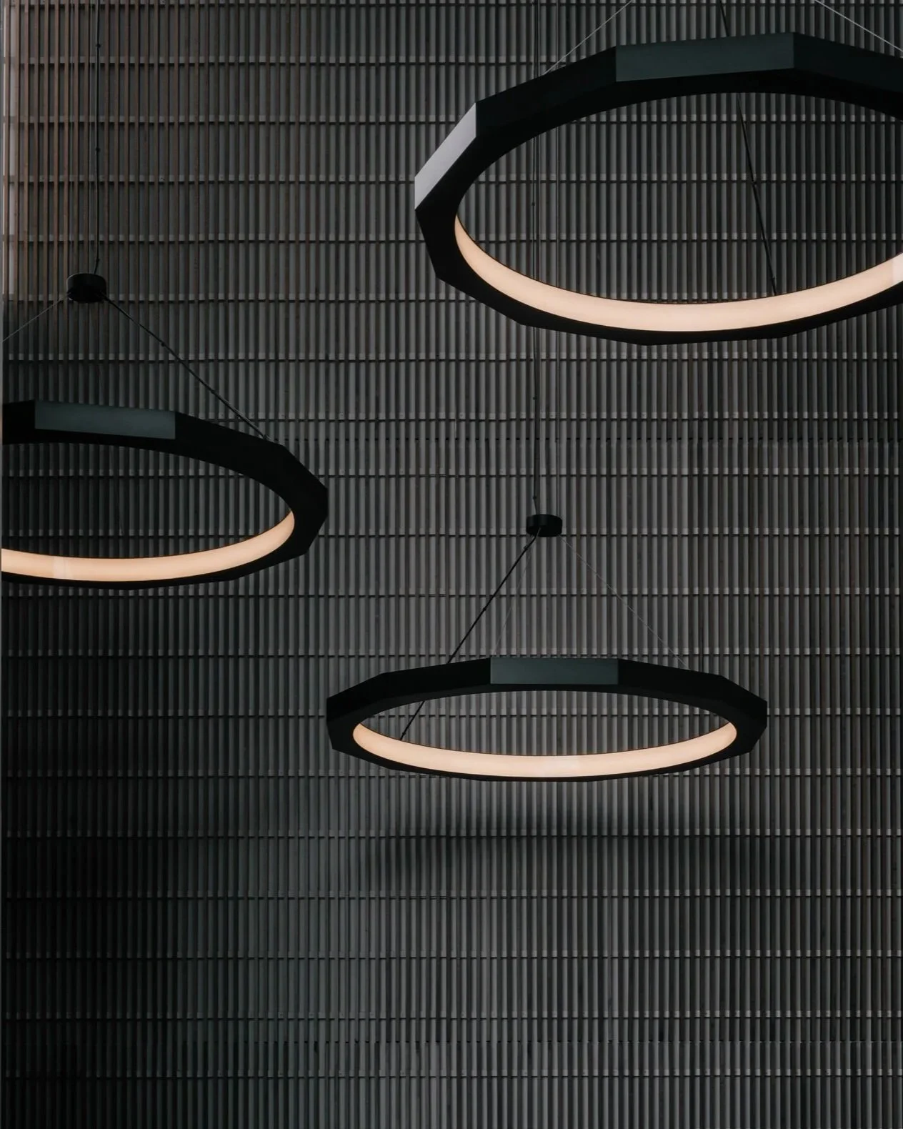 Matthew-McCormick-Studio-Dodeca-Pendant-Light-Designer-1.jpg