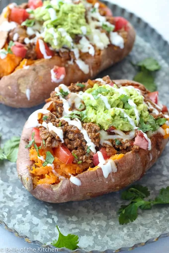 Loaded sweet potato (DF) (GF) (426 cals)