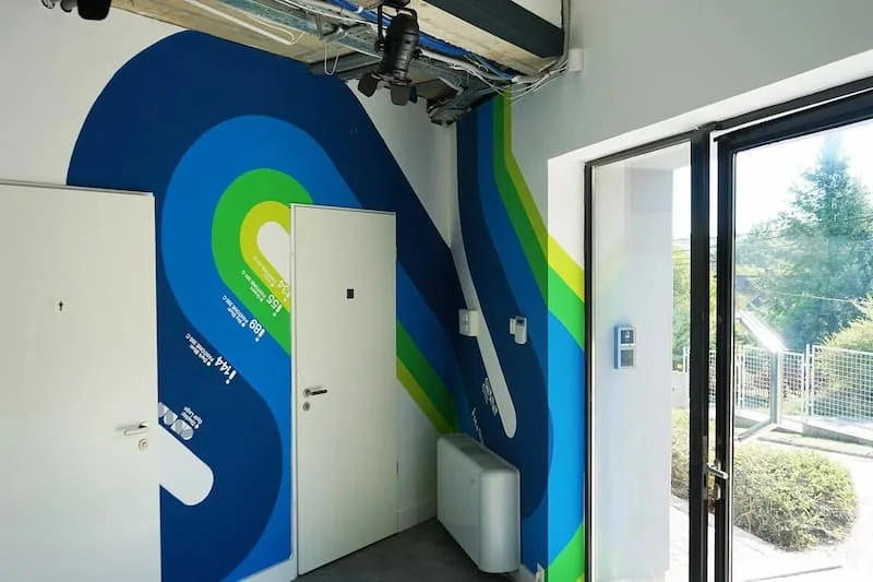 vertigo-murals-iroda-fal-dekoracio-mural.webp