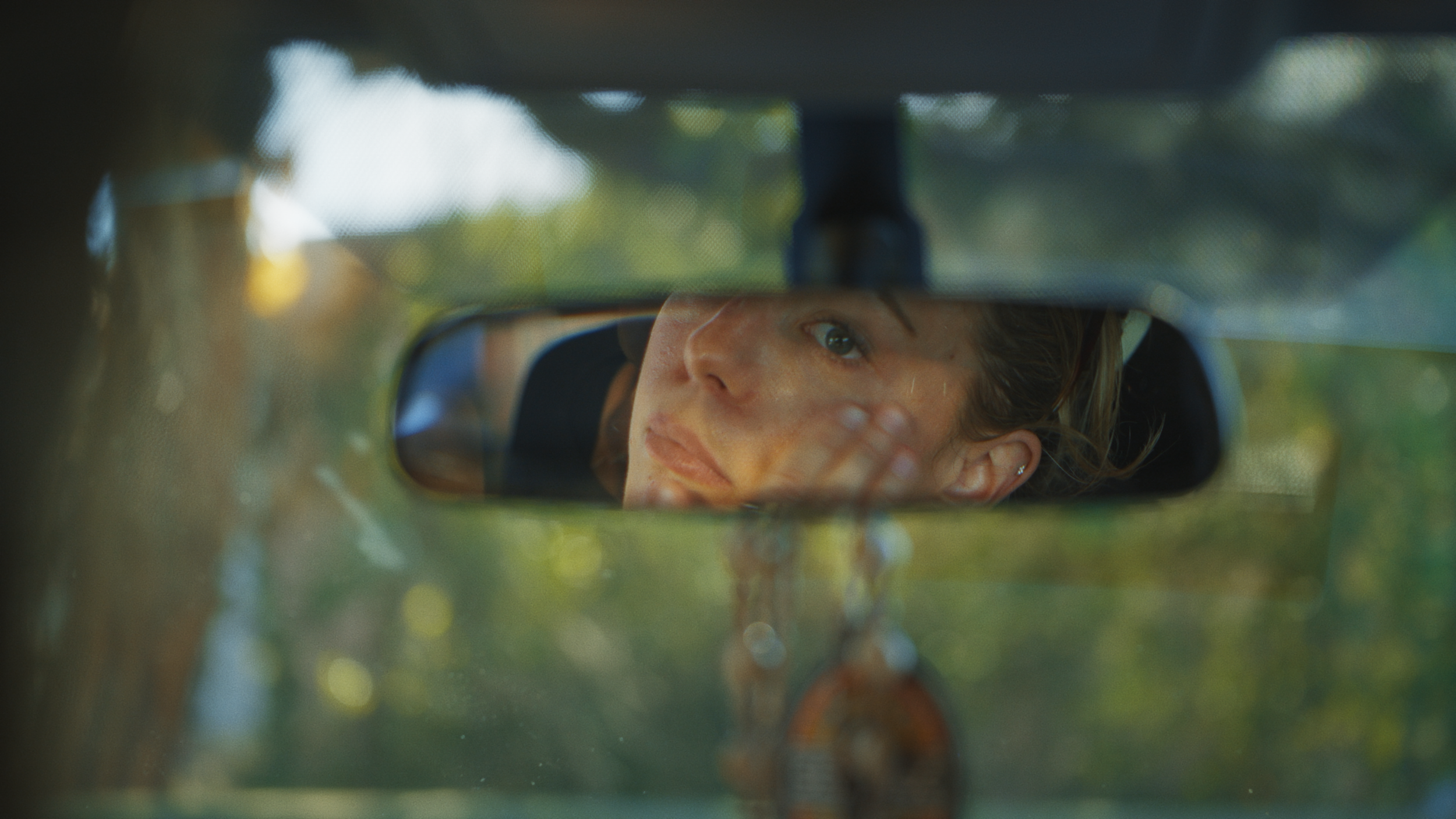 Sunski Stills - 00000007.png