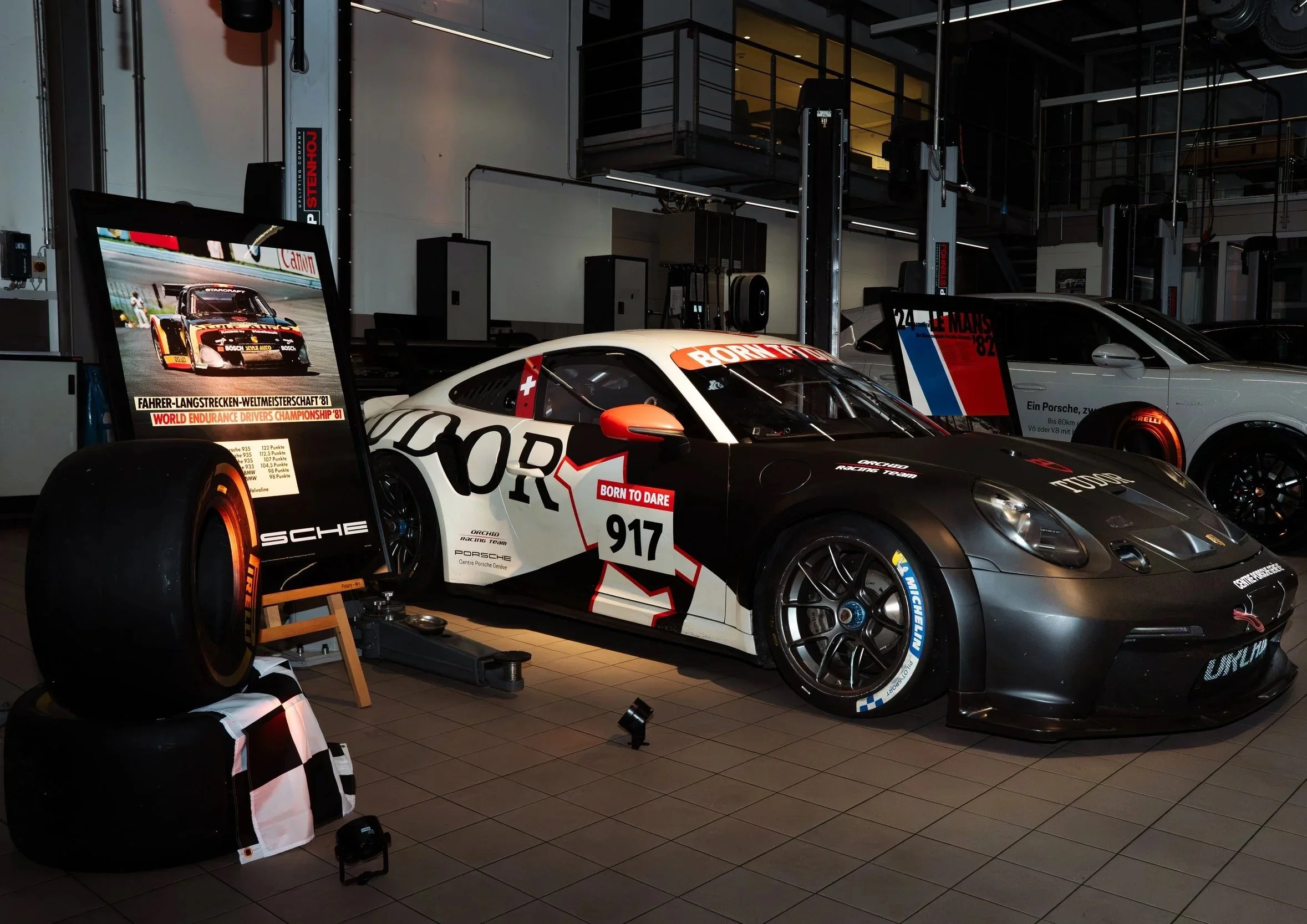 Porsche-6.jpg