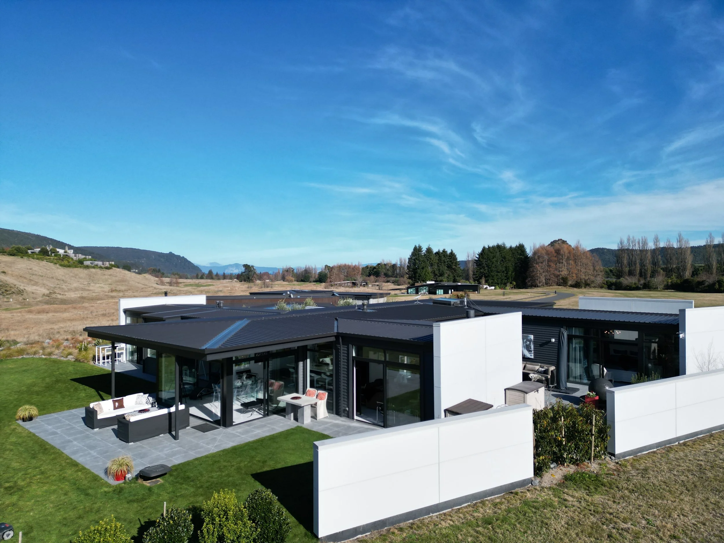 TAUP2255 Aerial (33).JPG