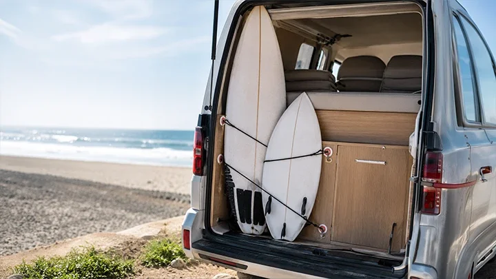 Camper, caravan and outdoors