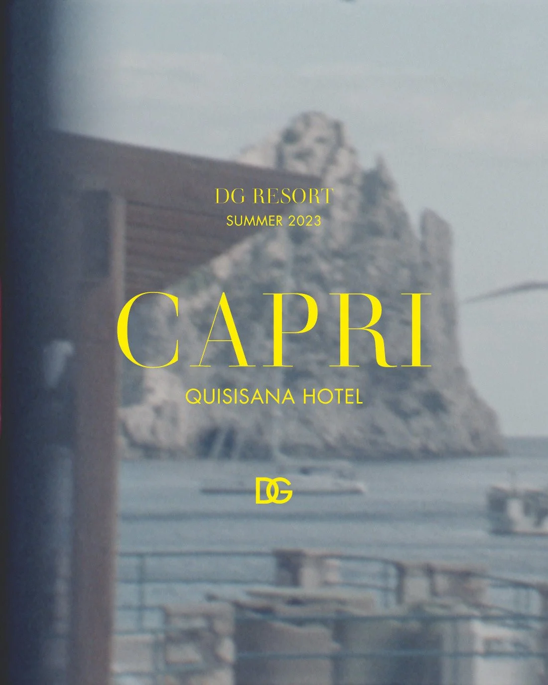 dgresort-capri-desk.jpeg