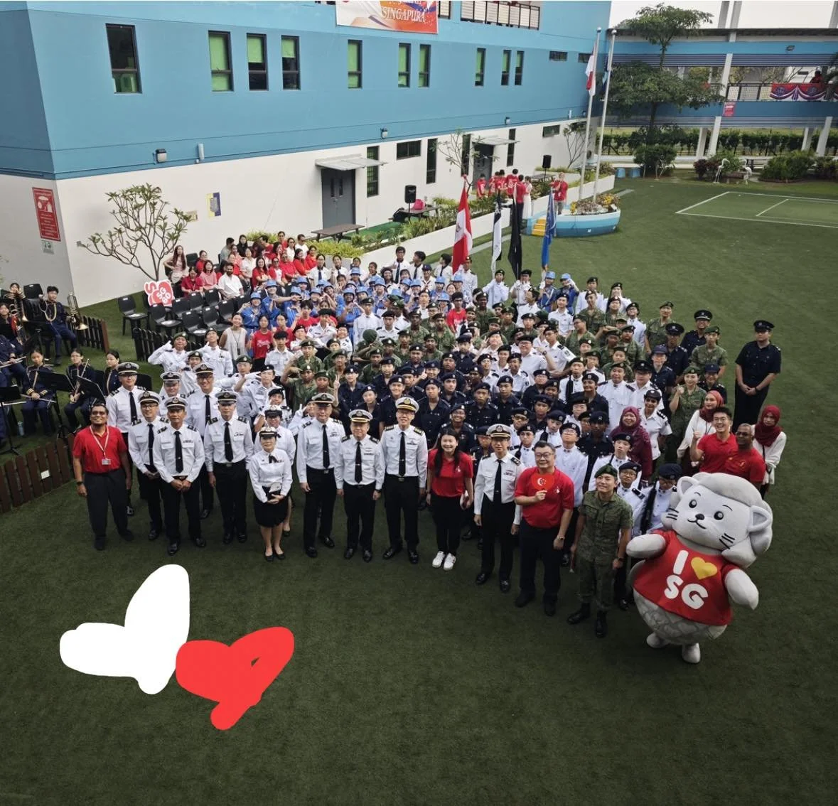 📸 P.S… Just a little sneak peek into August’s adventures in schools all around Singapore during the week of NDP 2025! 🦁🎉
From tiny tots in pre-schools 🧸, to energetic primary schoolers 📚, spirited secondary students 🎒, and even vi