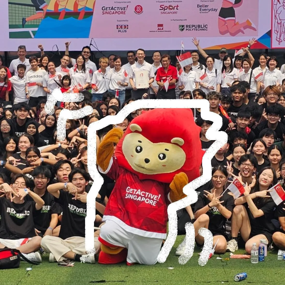 🦁✨ Nila’s back at it—teaching the DOTN again! ✨💃
Honestly… we think Singapore’s Best Lion Dancer Award 🏆 has to go to this bright, courageous lion who’s been spreading smiles (and dance moves) all over the island! ?