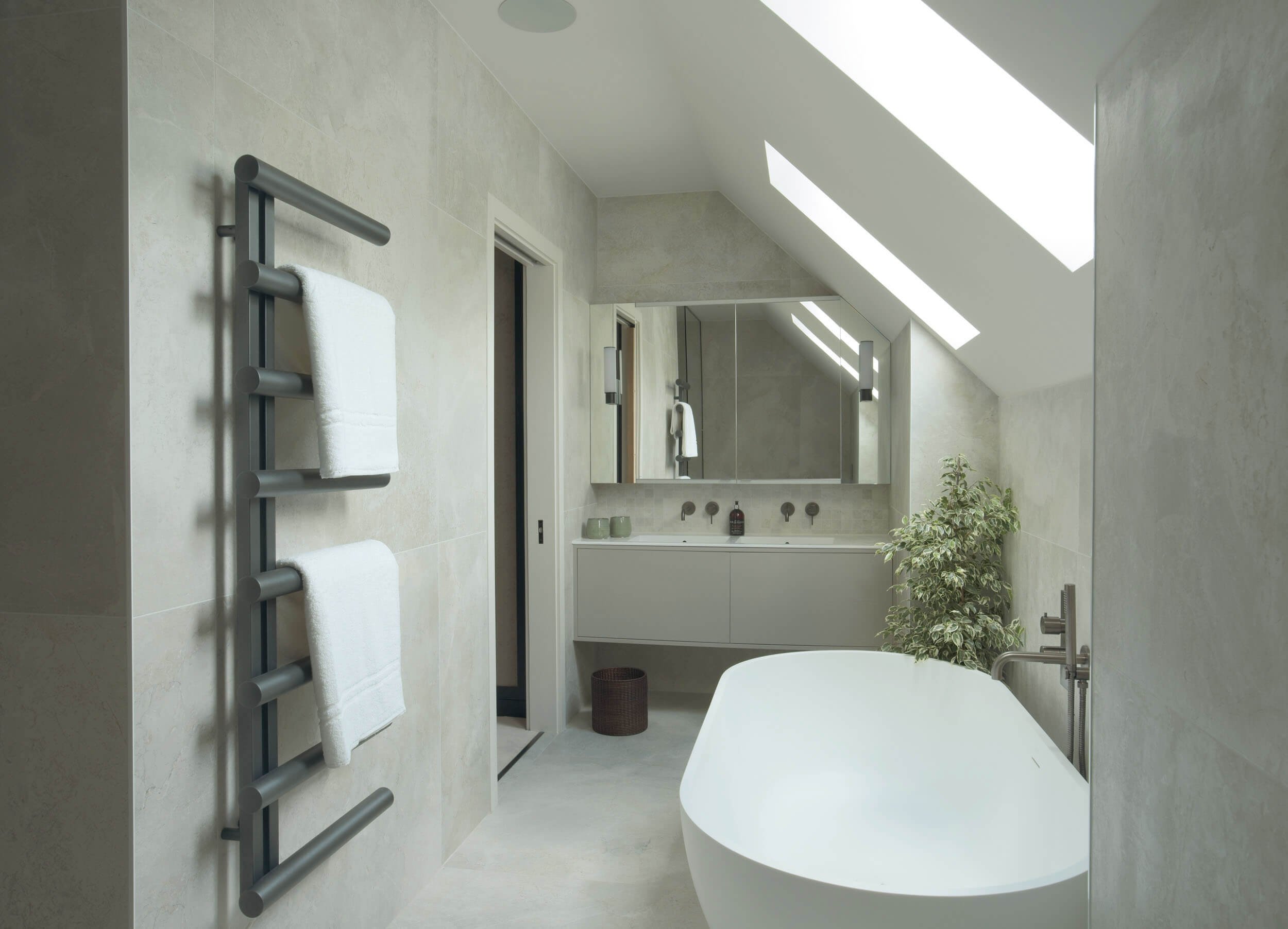 The Cobham House Fiona Brass Interiors (4).jpg