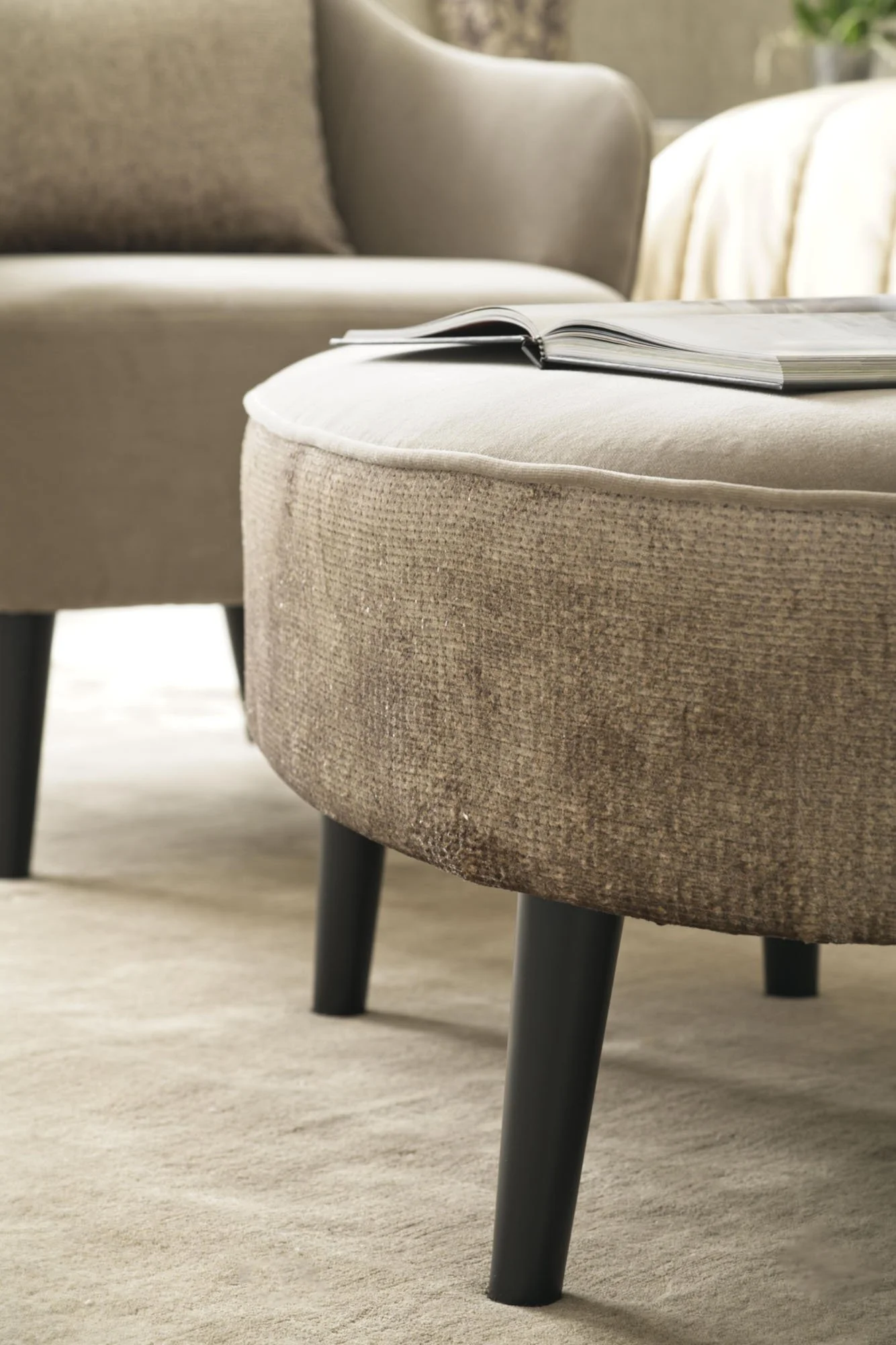 The Cobham Private House Fiona Brass Interiors (12).jpg