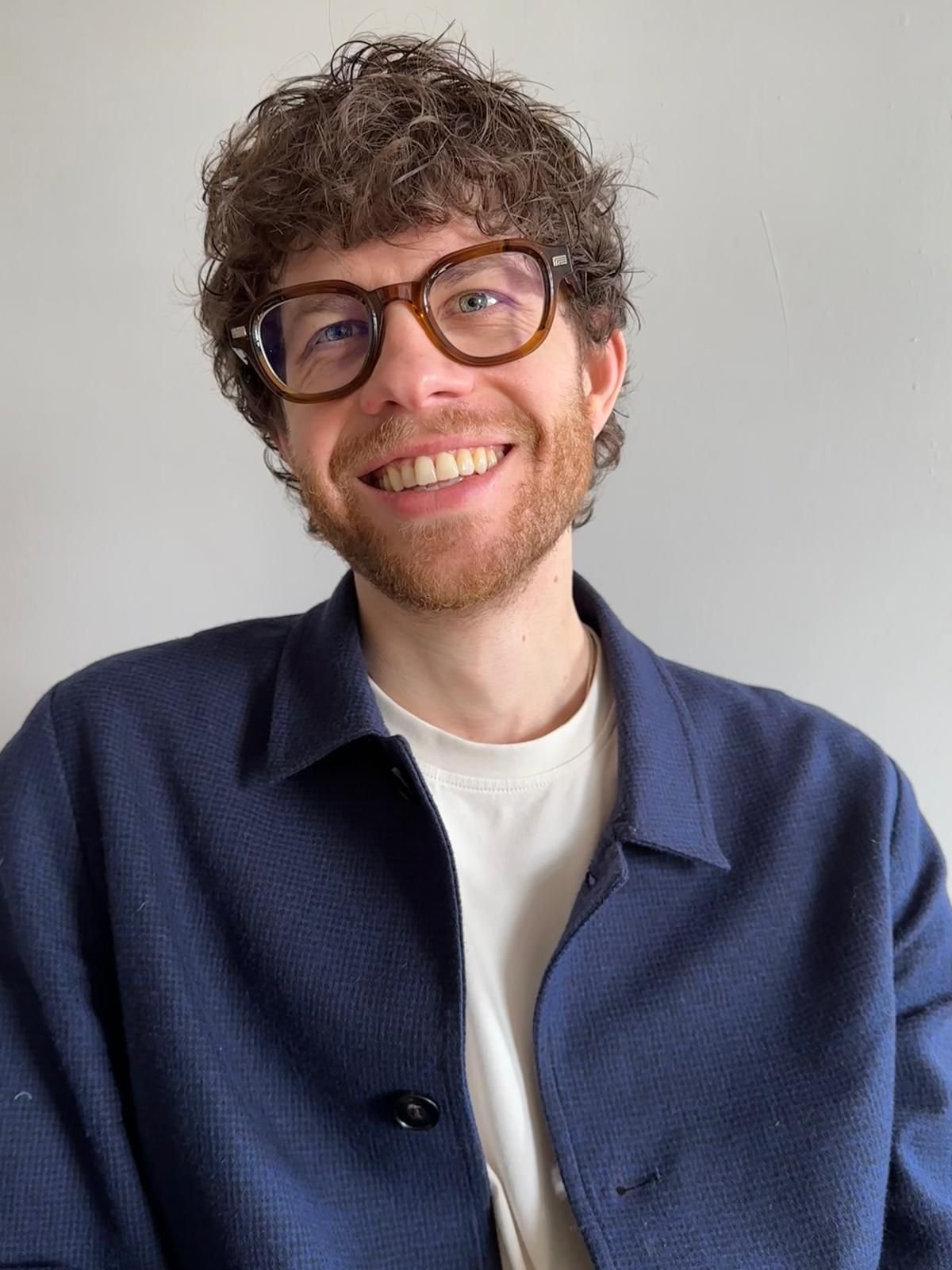 Dr. Simon Ruffell