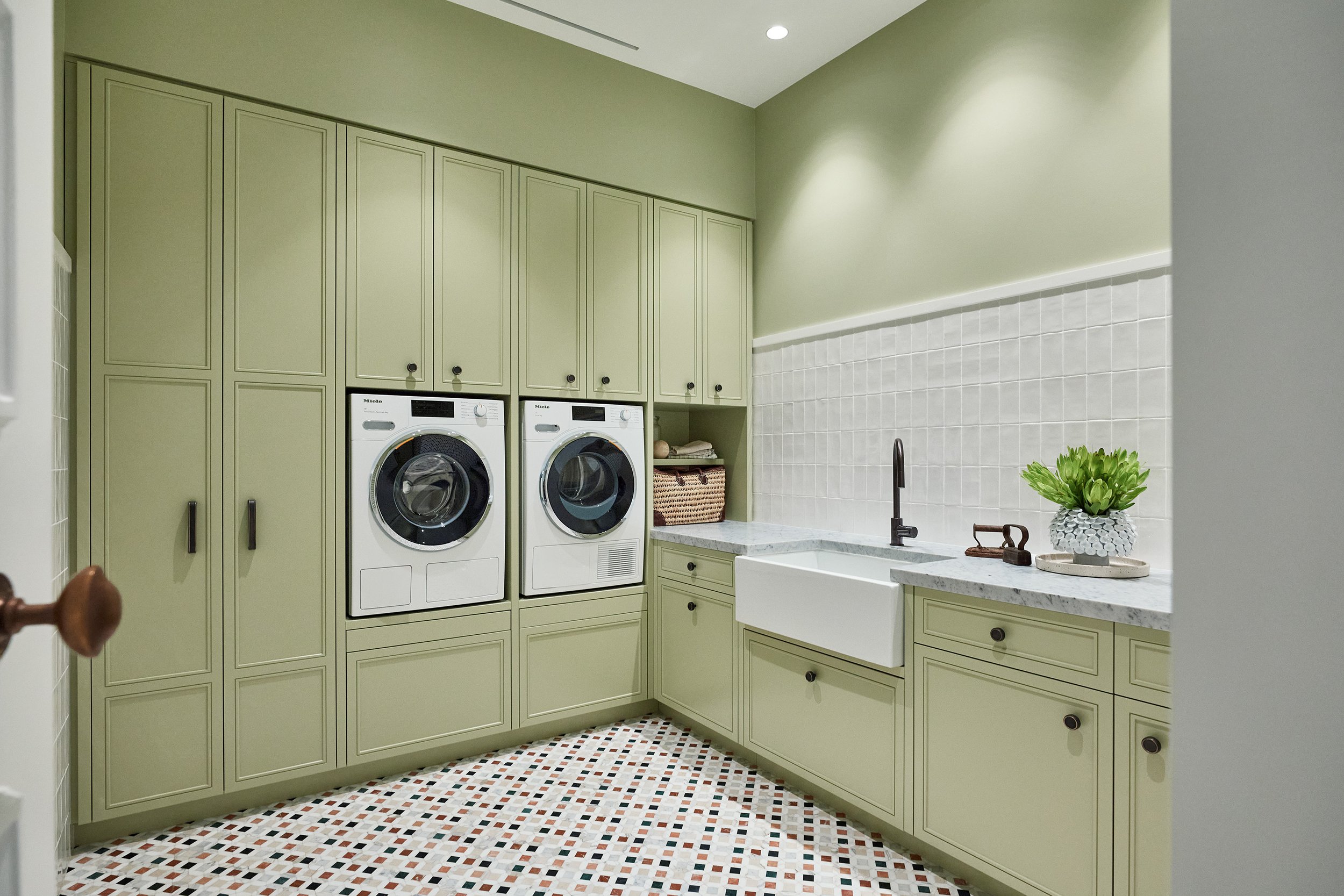 4 MLI Darling Point Residence .jpg
