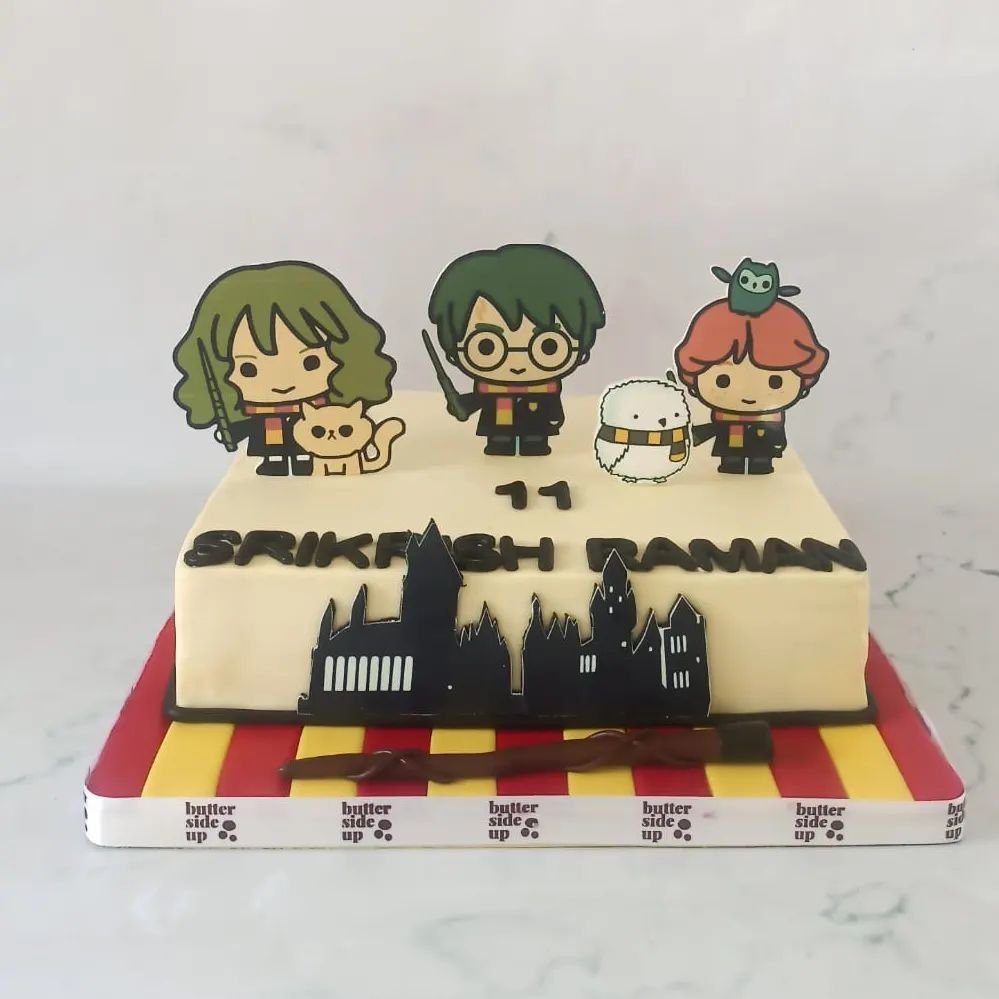 Harry Potter themed cake for the Potter heads

[ customised cakes bangalore, harry Potter]