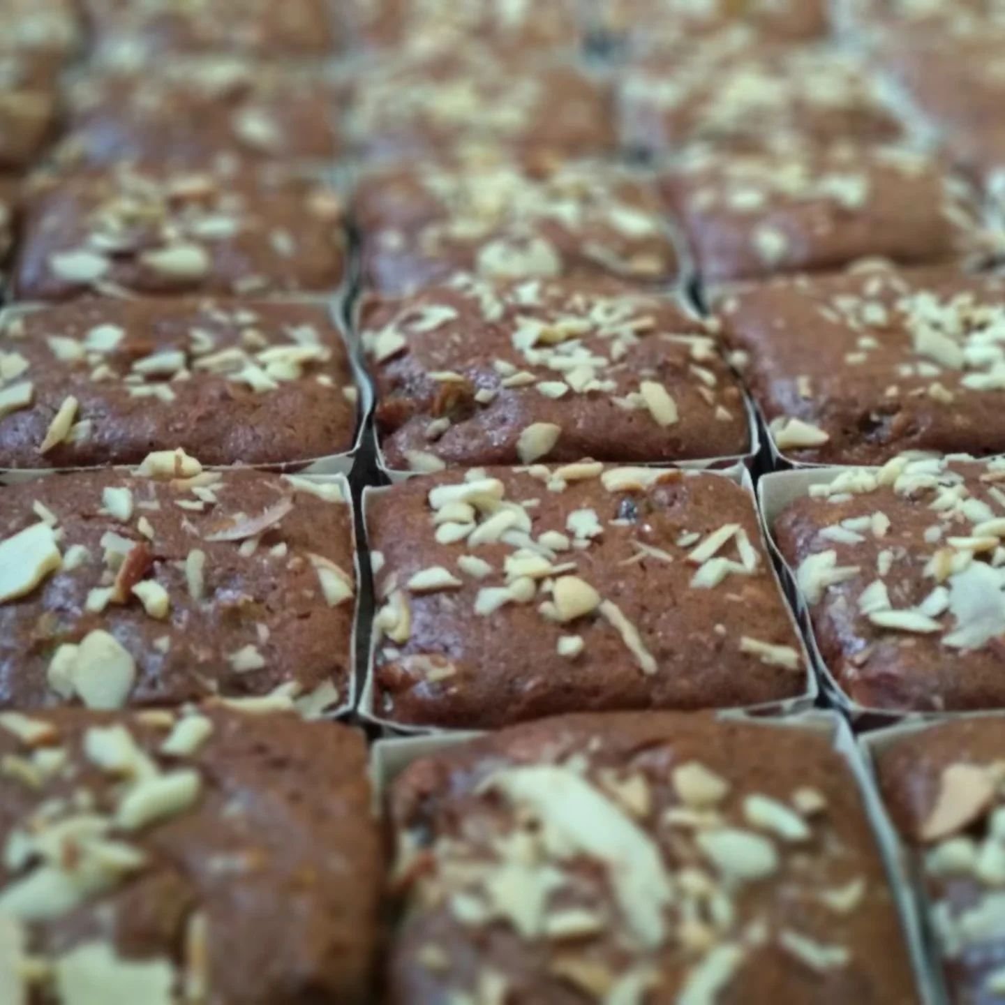 Plum cakes going out