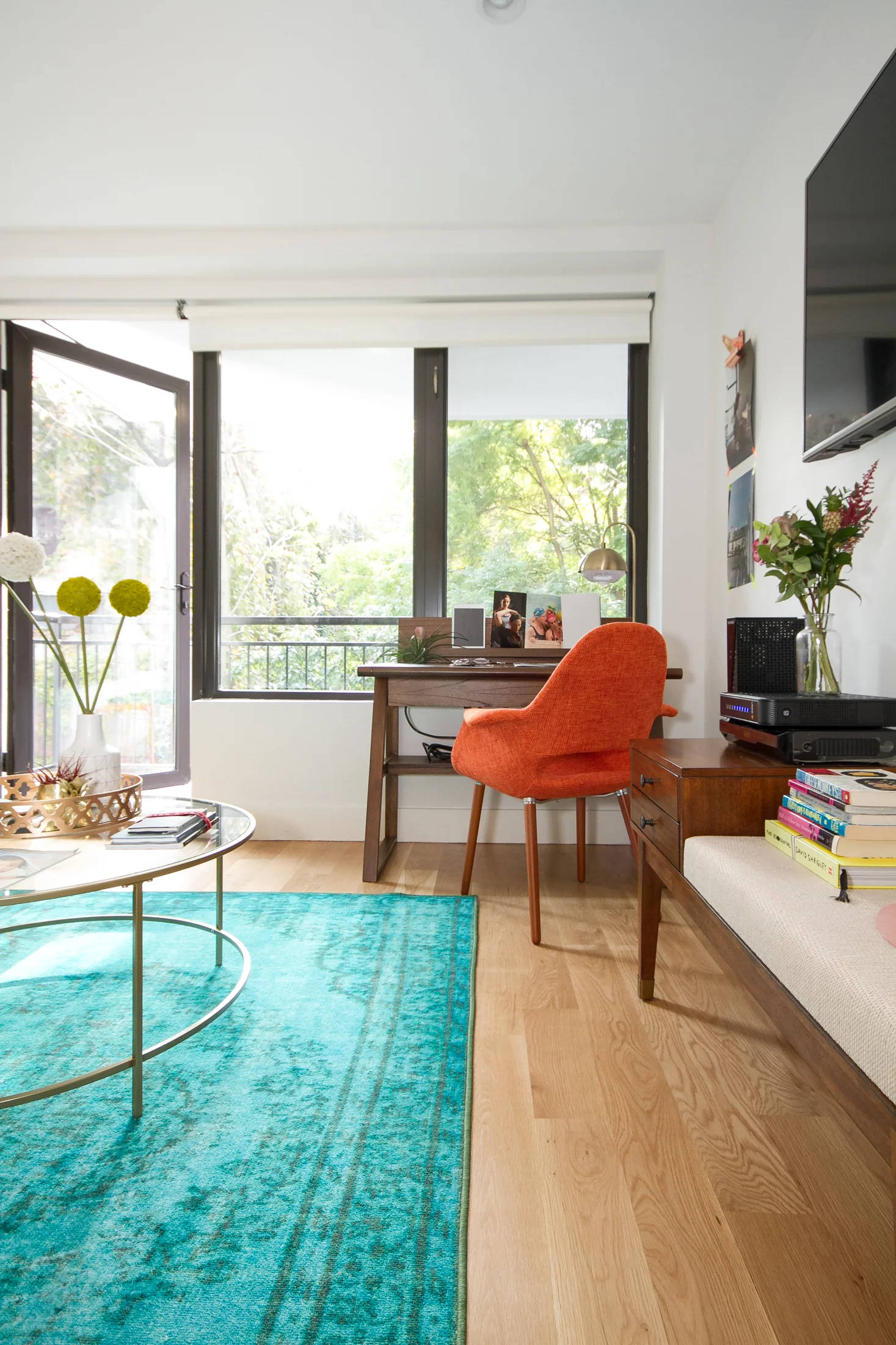 MadMenLivingRoom.jpg