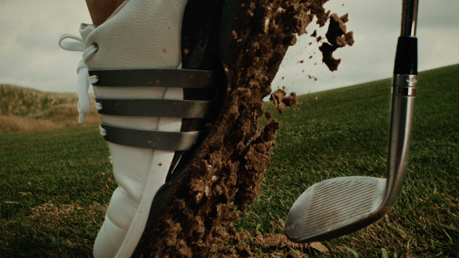 Adidas_GoreTex_02.png
