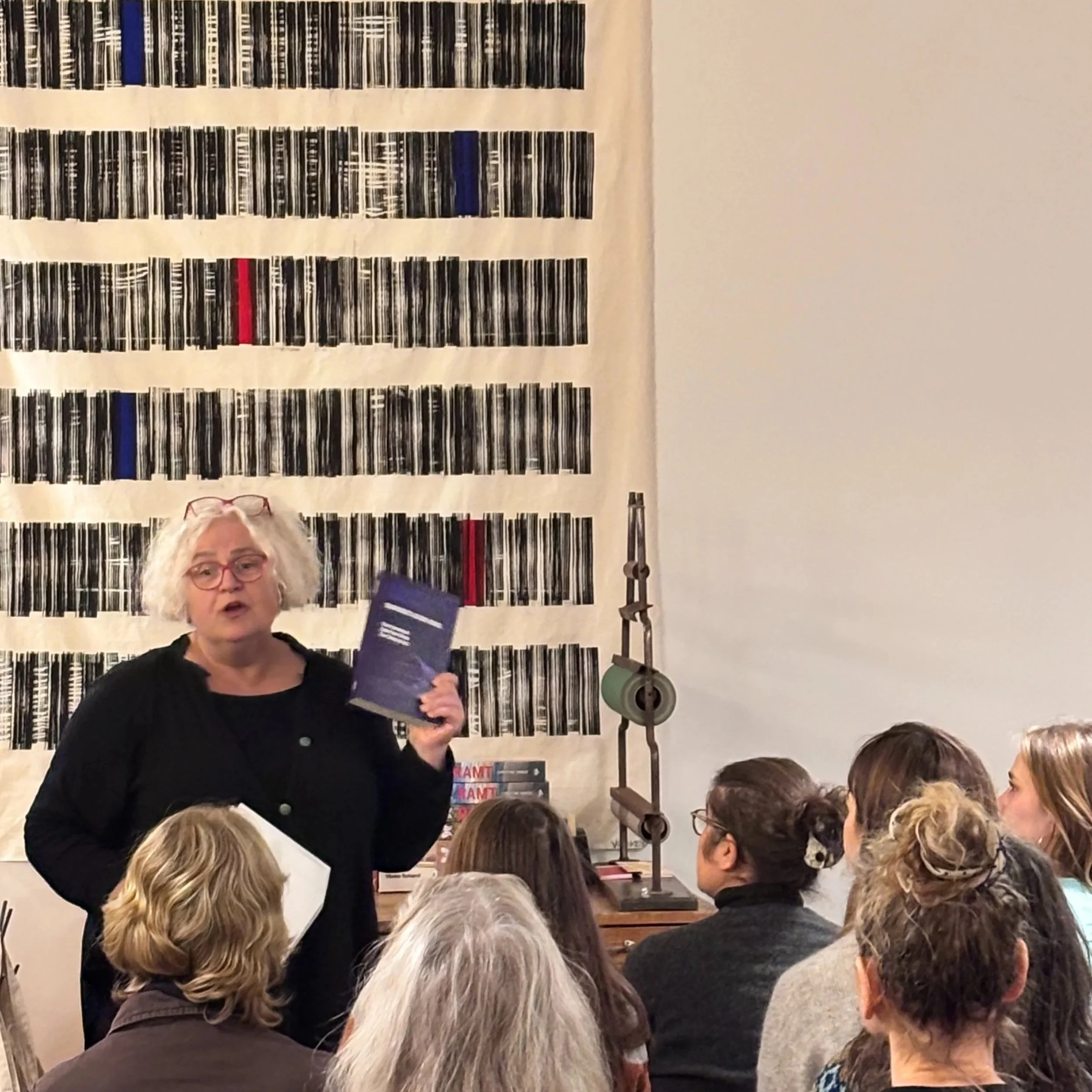 25. november 2025 Samtale i Thiemers Magasin Kvindernes bygning