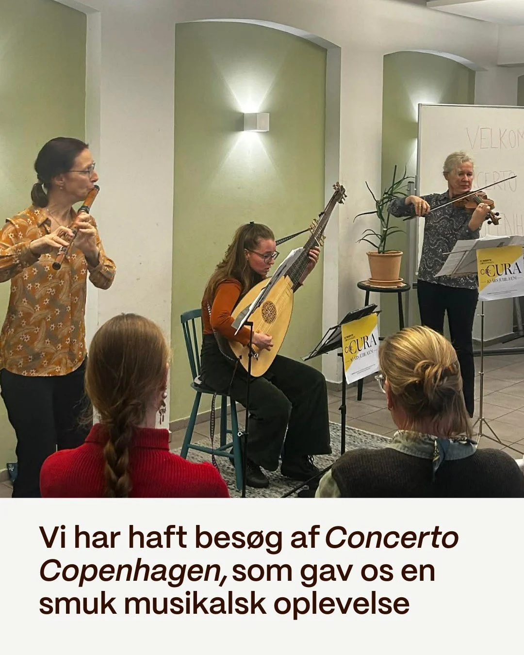 En s&aelig;rlig stund p&aring; krisecenteret.🎶

Vi har haft bes&oslash;g af musikere fra Concerto Copenhagen, som gav en intim og stemningsfuld koncert for kvinder og b&oslash;rn og for medarbejdere. 

Den smukke barokmusik skabte et lille &aring;nd