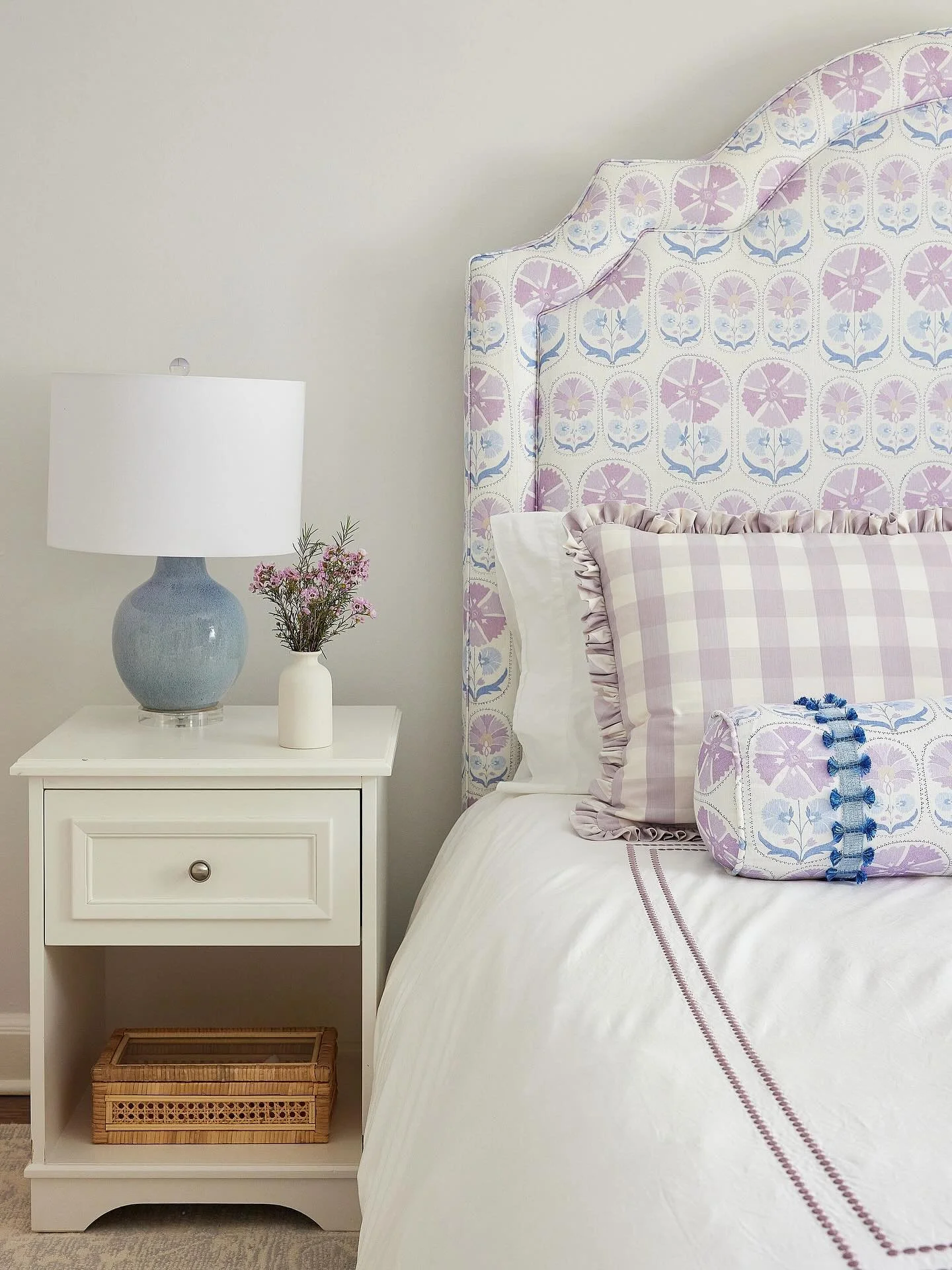 This client wanted a bedroom design that would gracefully age with her daughter into the teen years. This color palette and custom bed hit the mark! 🩵 💜 

photo: @juliadags 

&bull;
&bull;
&bull;
&bull;

#blueshutterdesigns #blueshutterdesignstudio