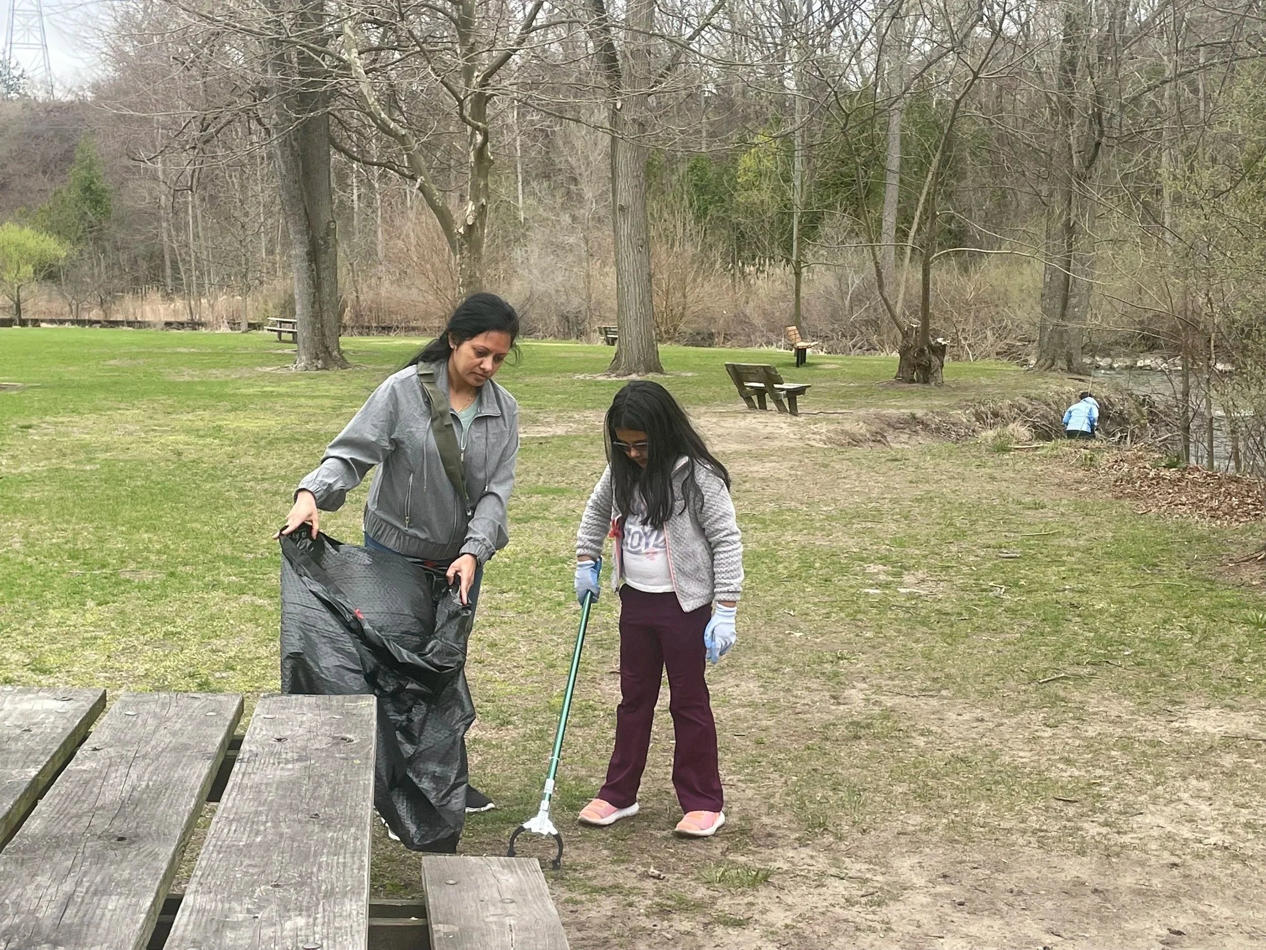 Earth Day: Clinton Cleanup