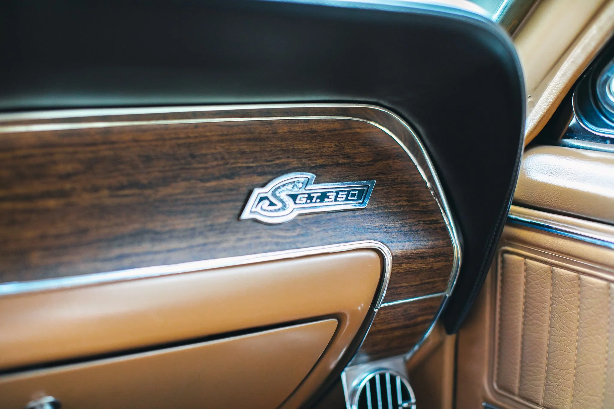 1968 Shelby GT350-13.jpeg