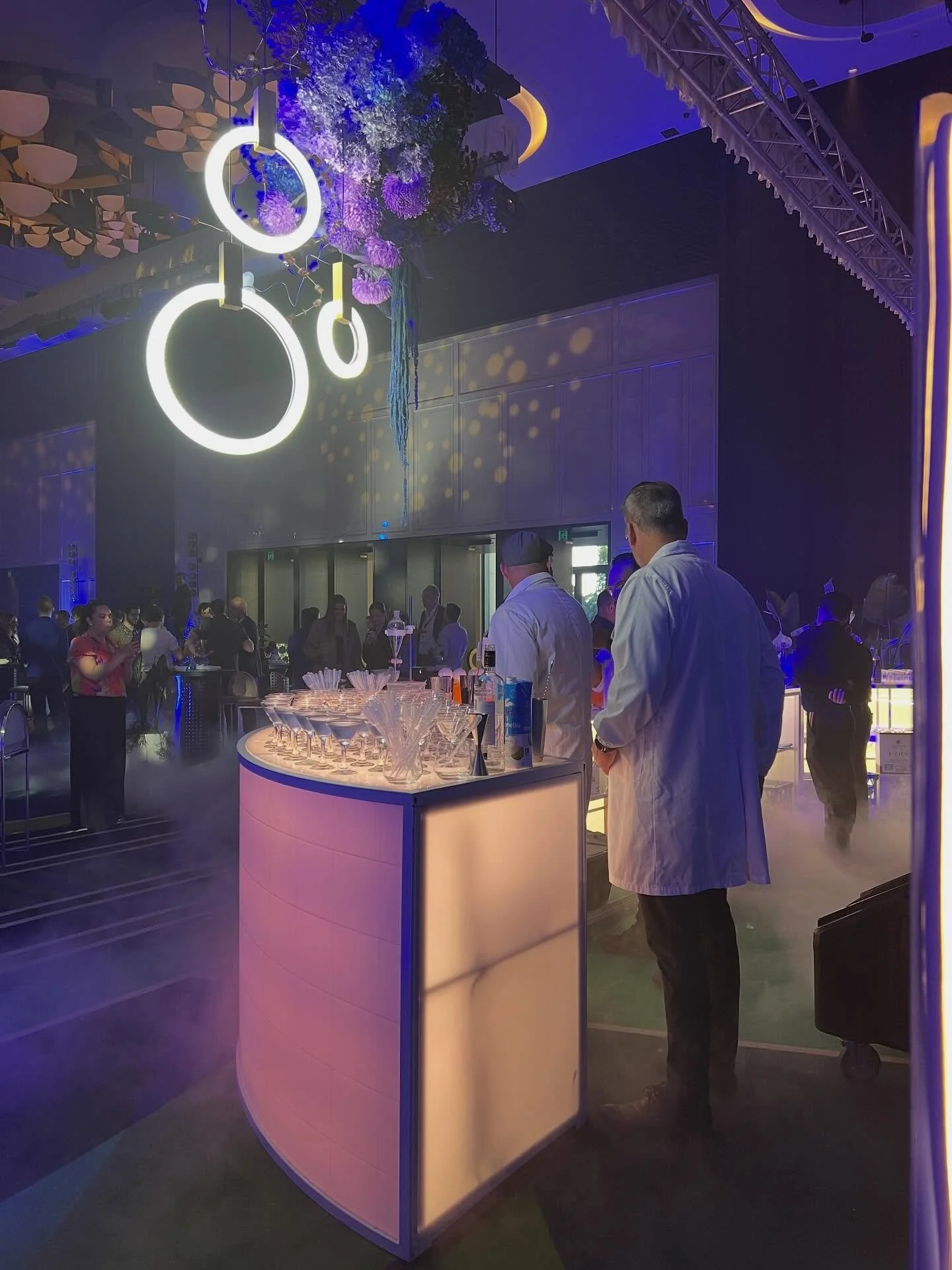 Chemistry Bar with potions of fun π§ͺ for @pharmacy777 πΈ#knownassociates #sciencetheme #creativedrinks #perthevents #Australianeventmanagement #sundowner #momentumforum