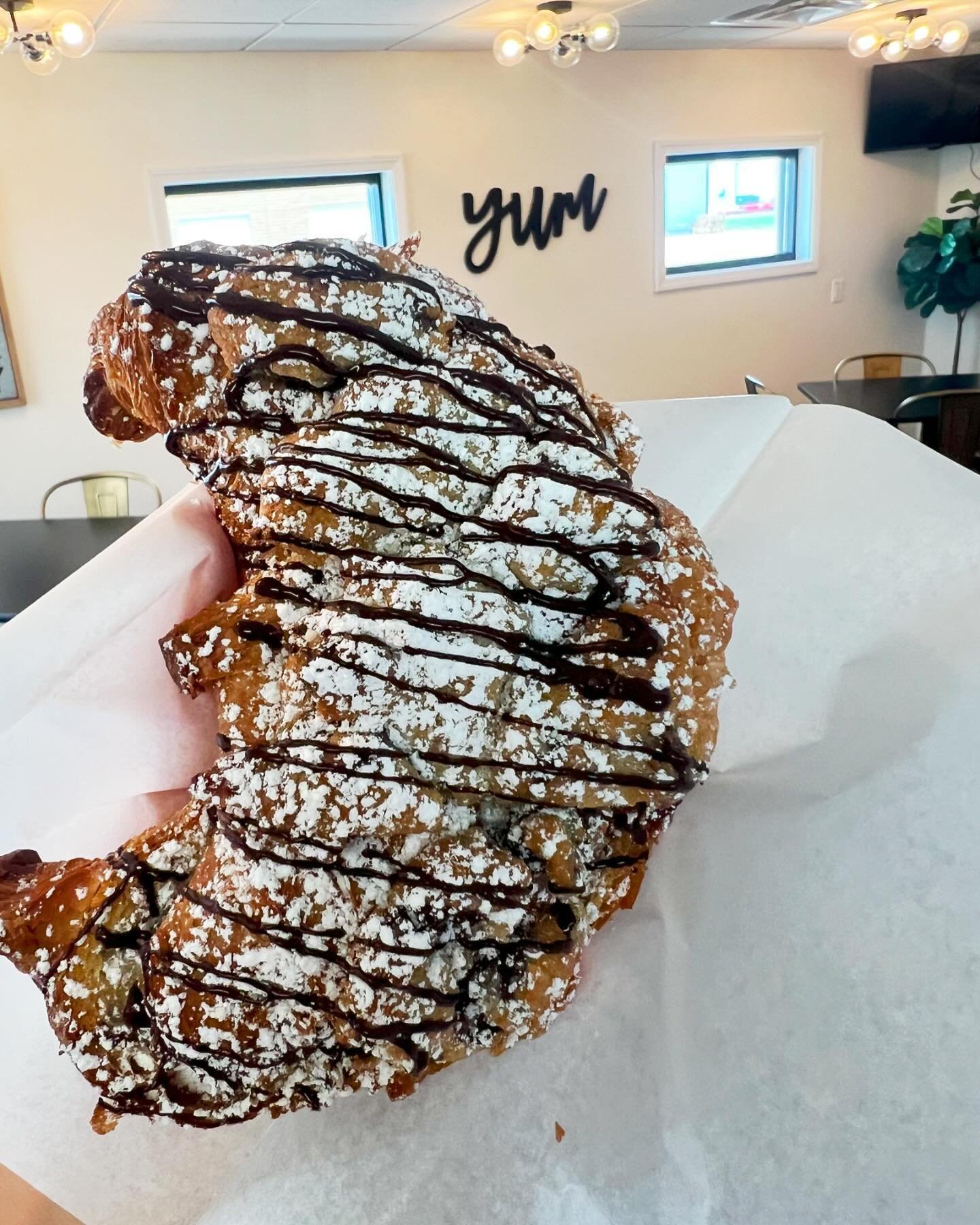 🥁Drumroll Please🥁

Chocolate Chip Cookie Croissants🍪🥐are on the menu this week!!! Our flakey butter croissants stuffed with house made chocolate chip cookie dough. Baked until crispy on the outside, gooey on the inside🤤Stop in and grab yours whi