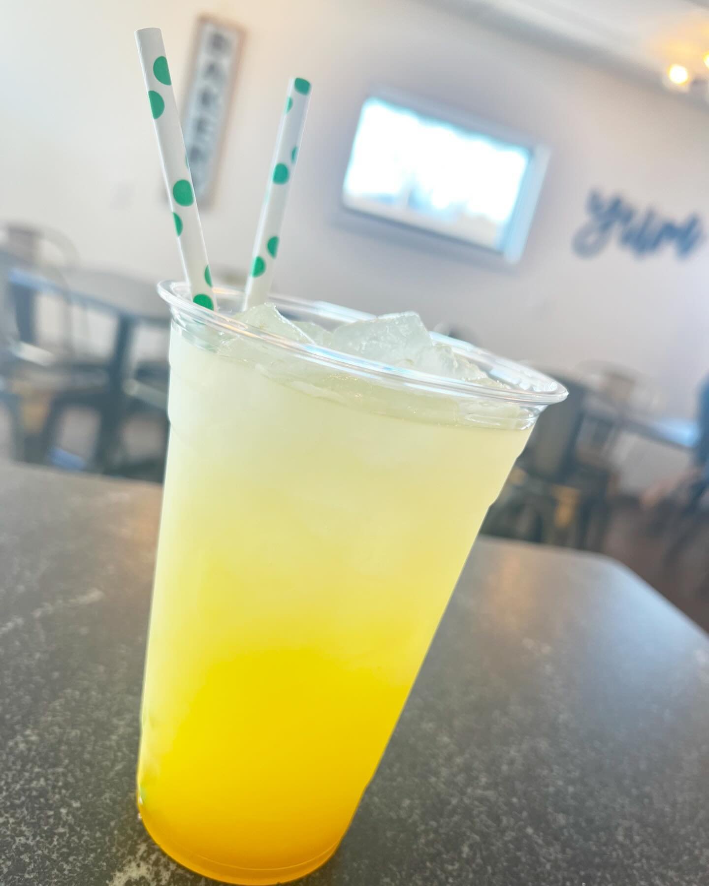 Have you tried our Pineapple Passion Lemonade yet?? It&rsquo;s sweet, it&rsquo;s tart and ohhhh so good🍋🍍🍋🍍🍋

#lushcakesmn #mnbakery #mncakery #cakeshop #coffeeshop #housemadelemonade #summertime #eatlocal #drinklocal