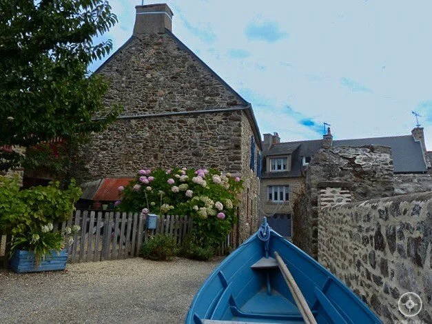 __________________________
🇫🇷 #paraondeBorgonha #paraondefran&ccedil;a 
_______ 
 #instatravel #semdestino #travelcaptures #chegarepartir #travelphotography #travelpics #viagemeturismo #ig_france #postcardsfromtheworld #instatraveling #mytravelgram